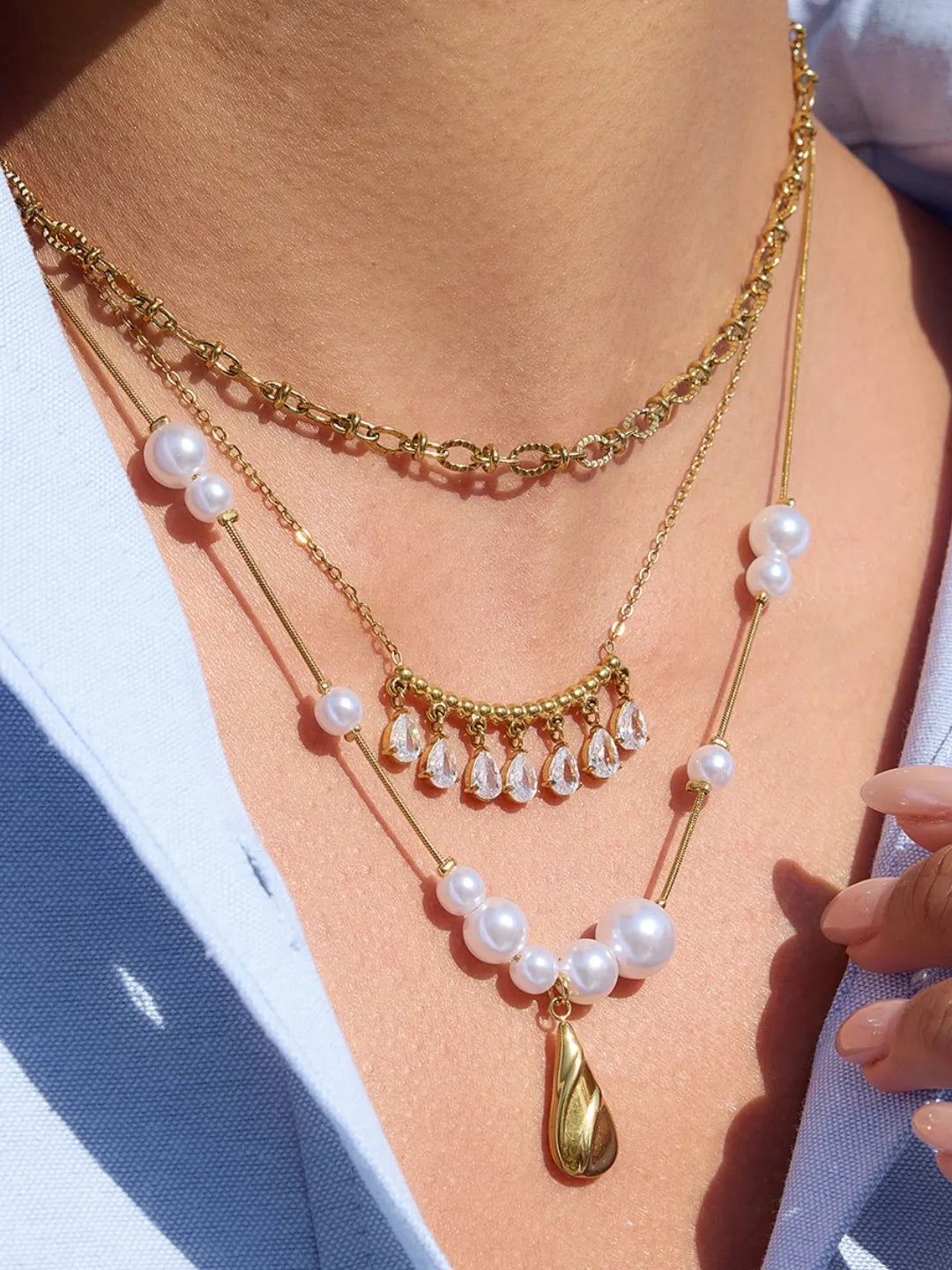 LUMINA FAUX PEARL PENDANT