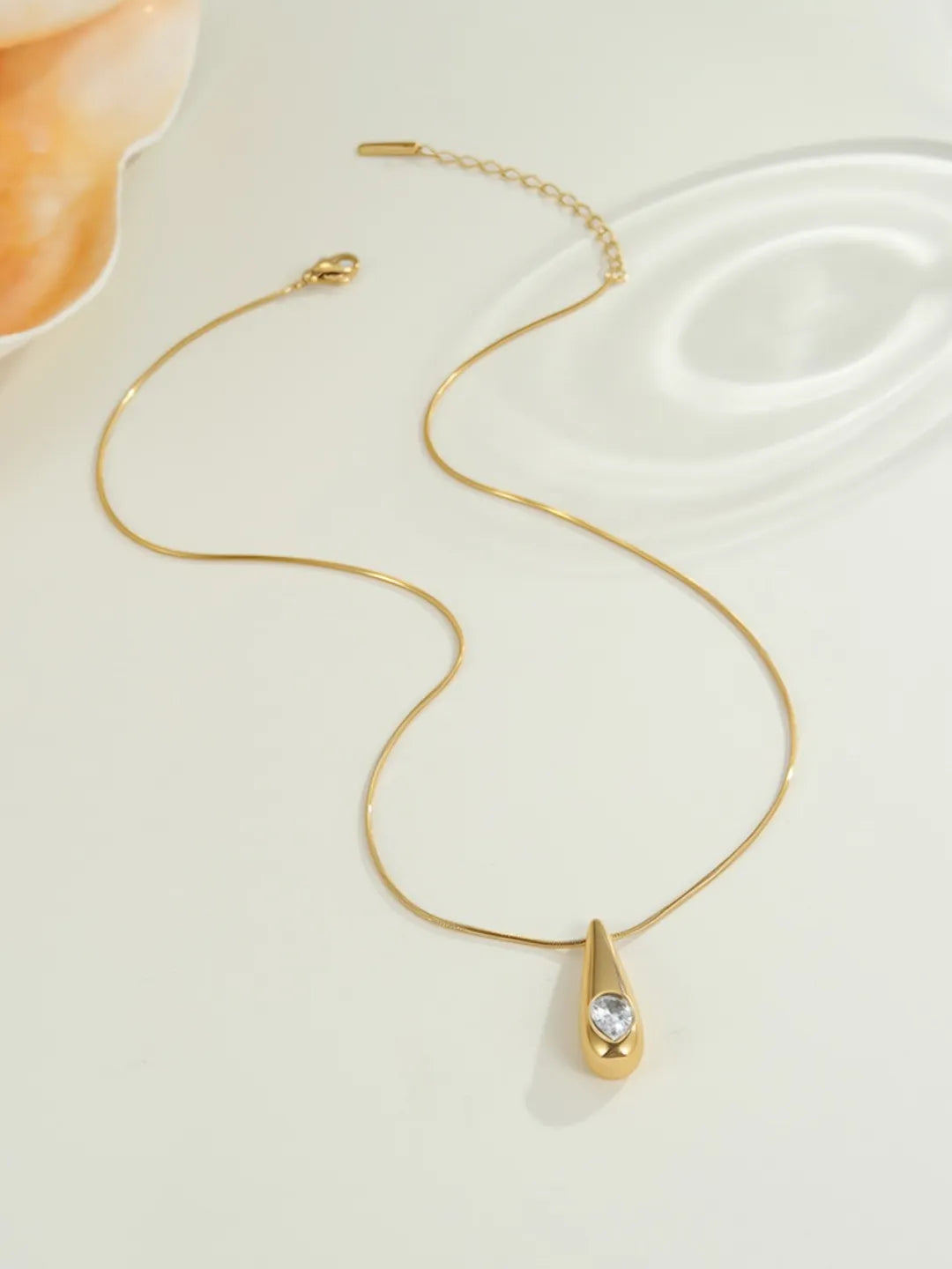 DROP CHARM NECKLACE