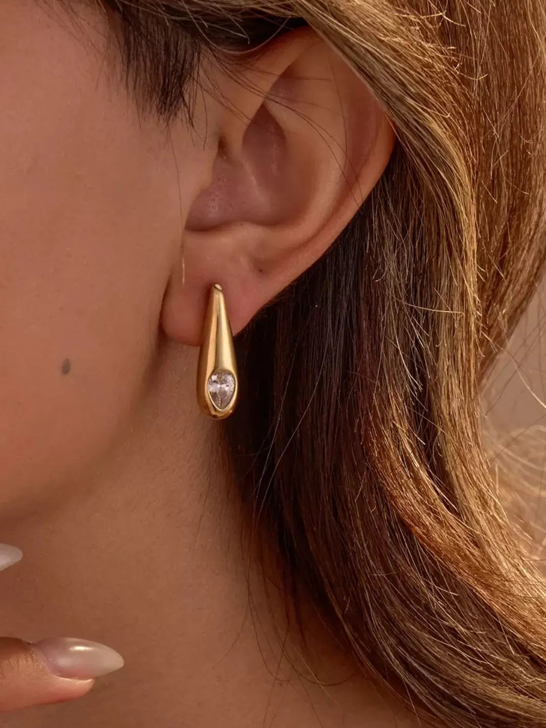 TEARDROP EARRINGS