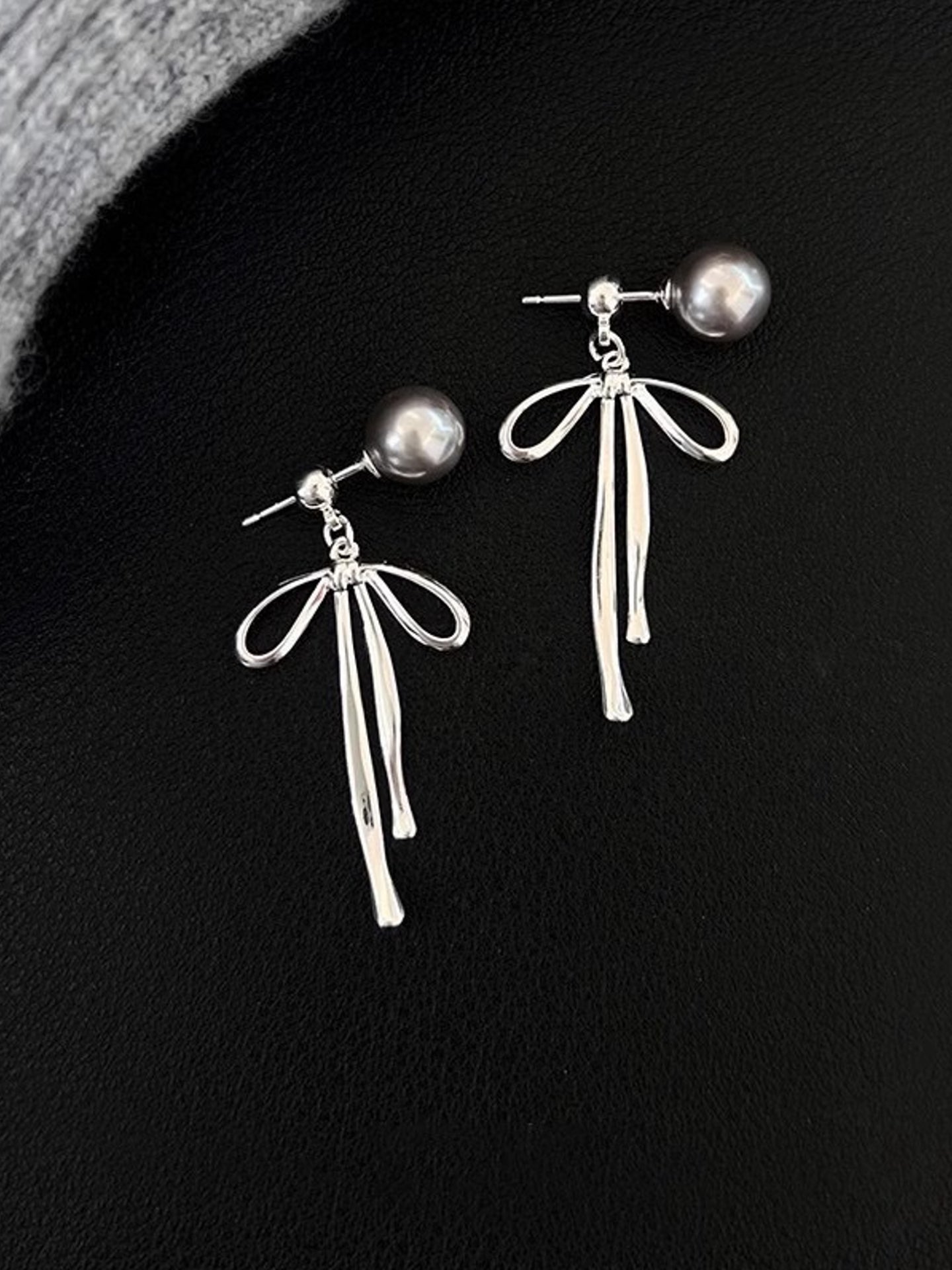SILK BUTTERFLY PEARL