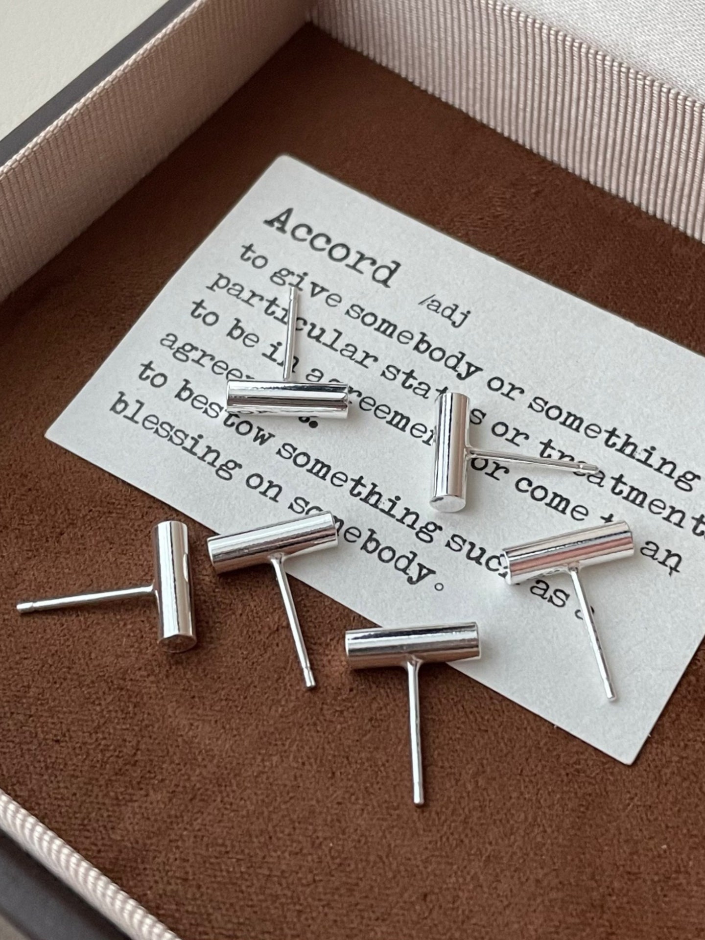 MINIMALIST BAR EARRINGS
