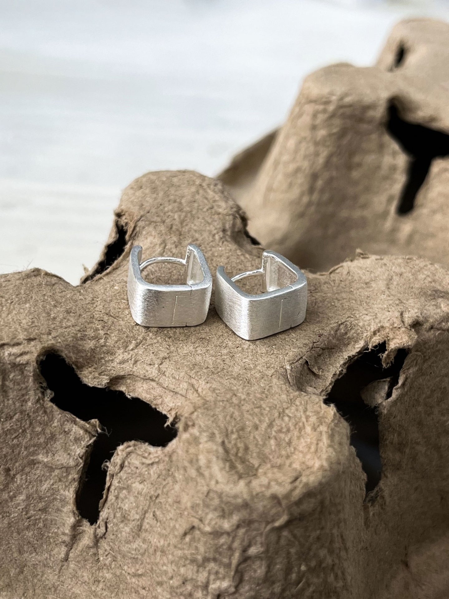 CUBIC MINIMALIST EARRINGS