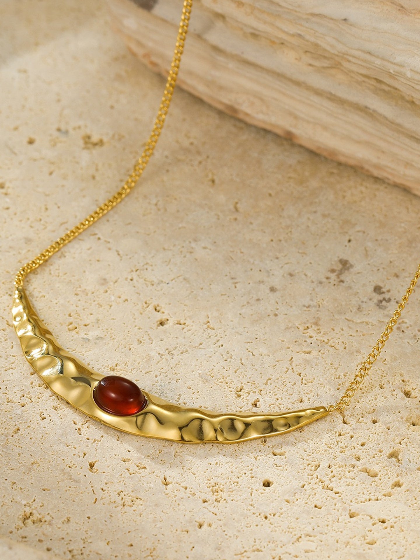 VINTAGE CRESCENT NECKLACE