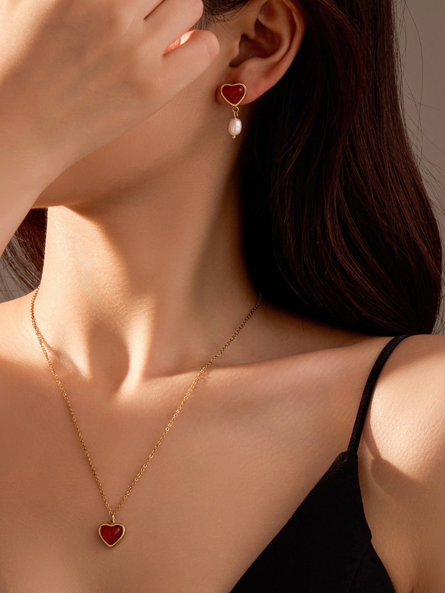 RED AGATE EARRINGS/NECKLACE