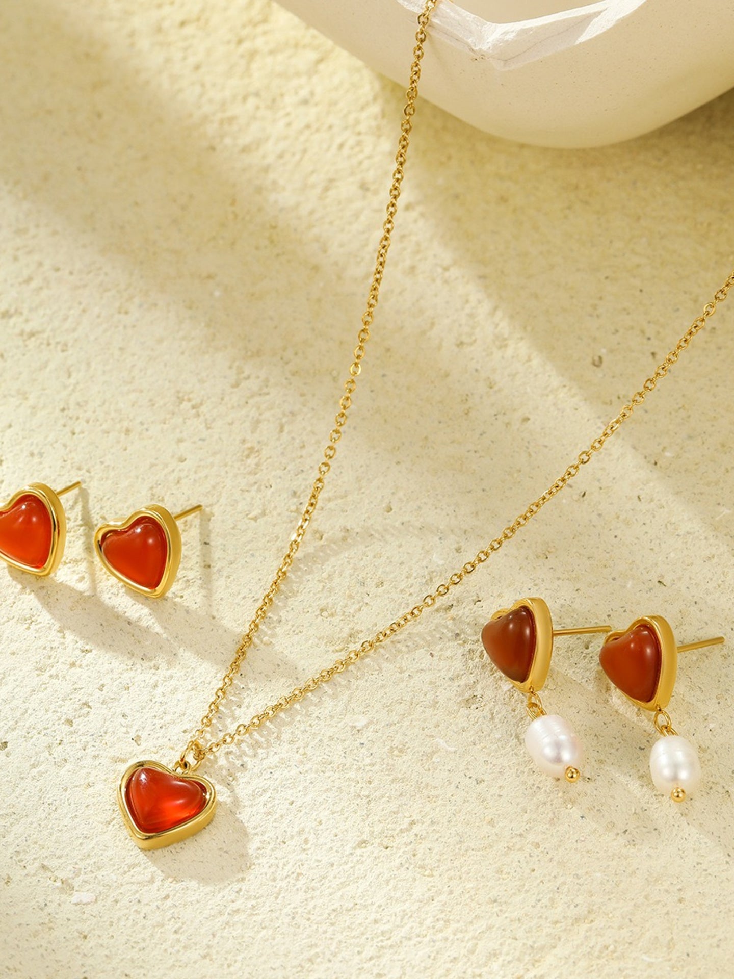 RED AGATE EARRINGS/NECKLACE