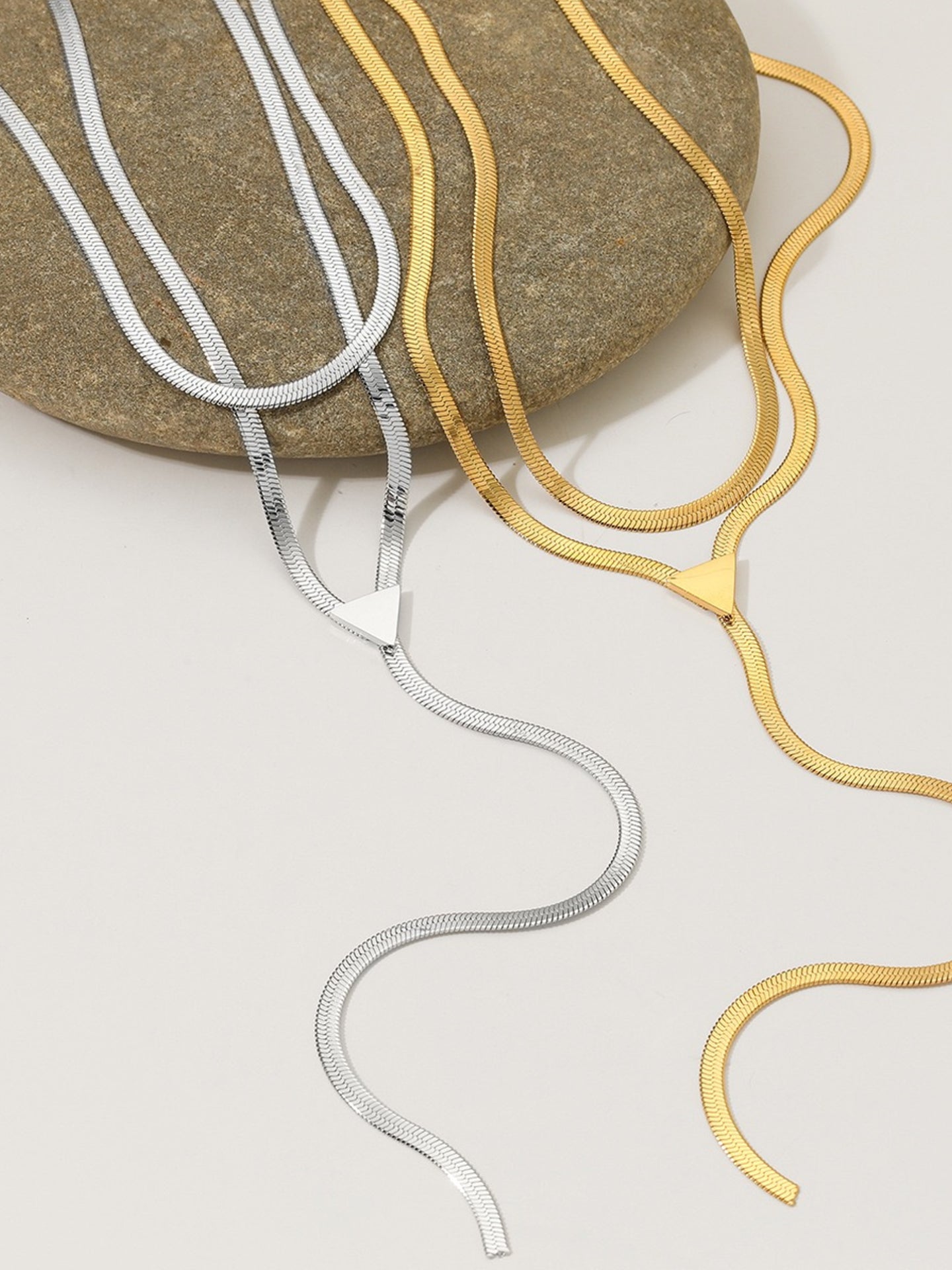 DOUBLE-LAYER Y-CHAIN NECKLACE