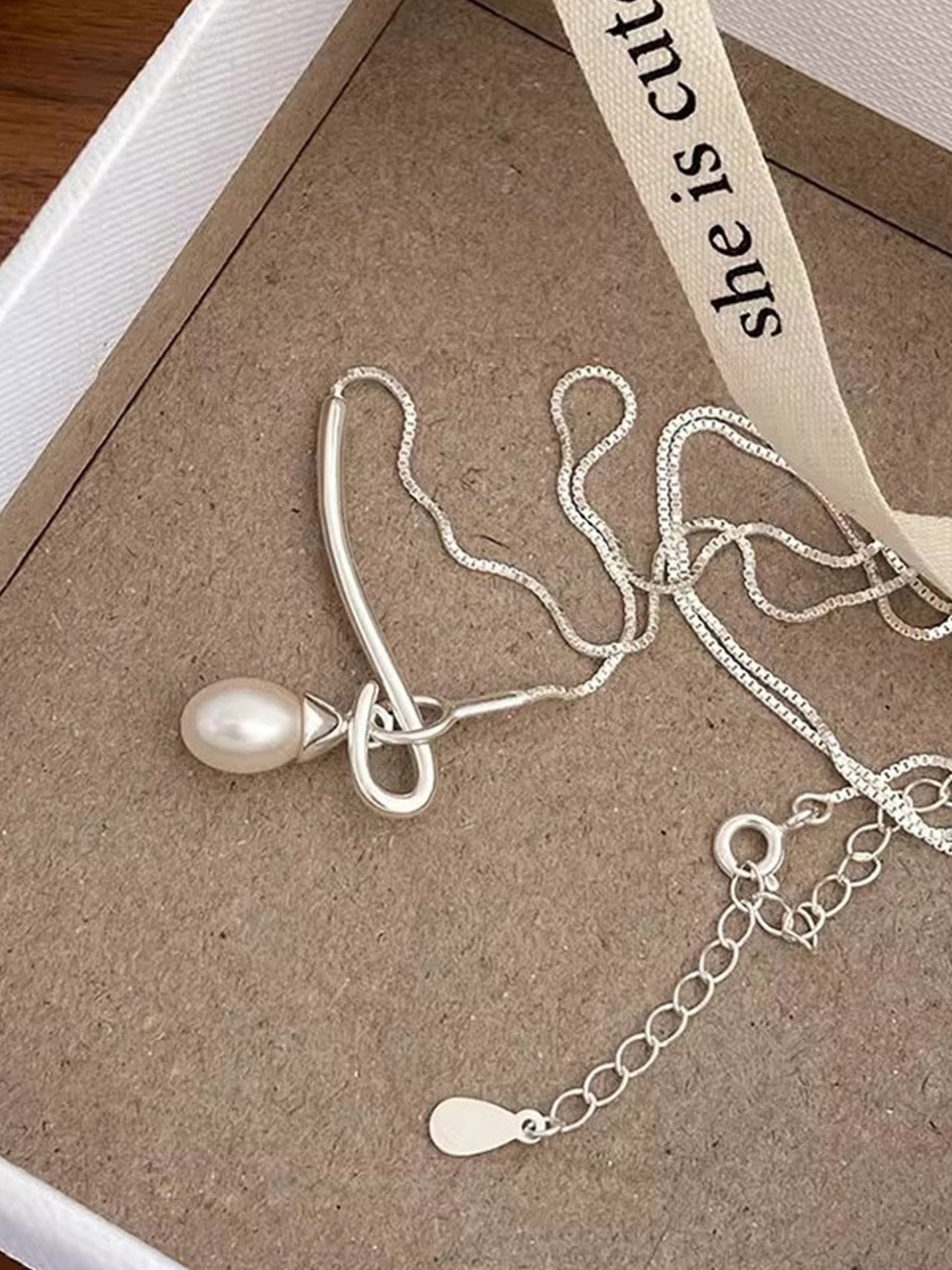PEARL ELEGANCE