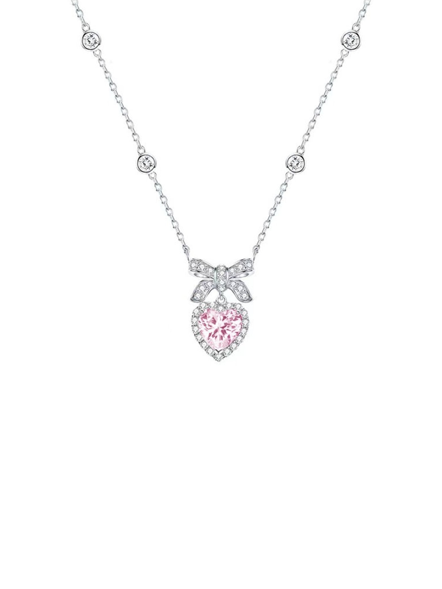 ROYAL HEART KNOT