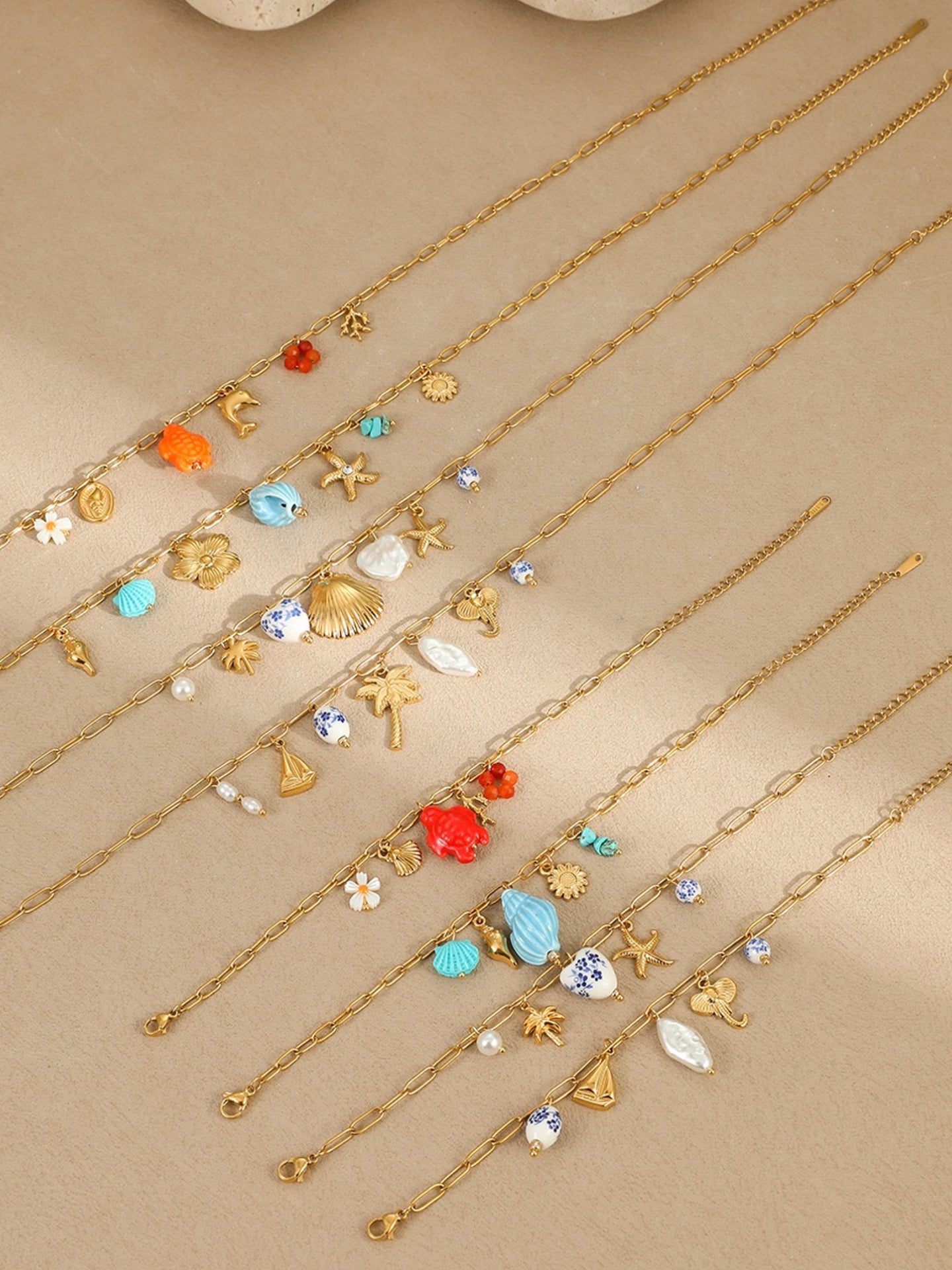 BEACH FRINGE NECKLACE