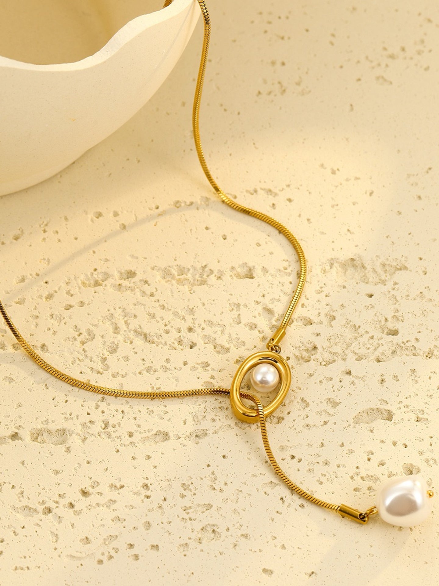 FRENCH VINTAGE PEARL NECKLACE