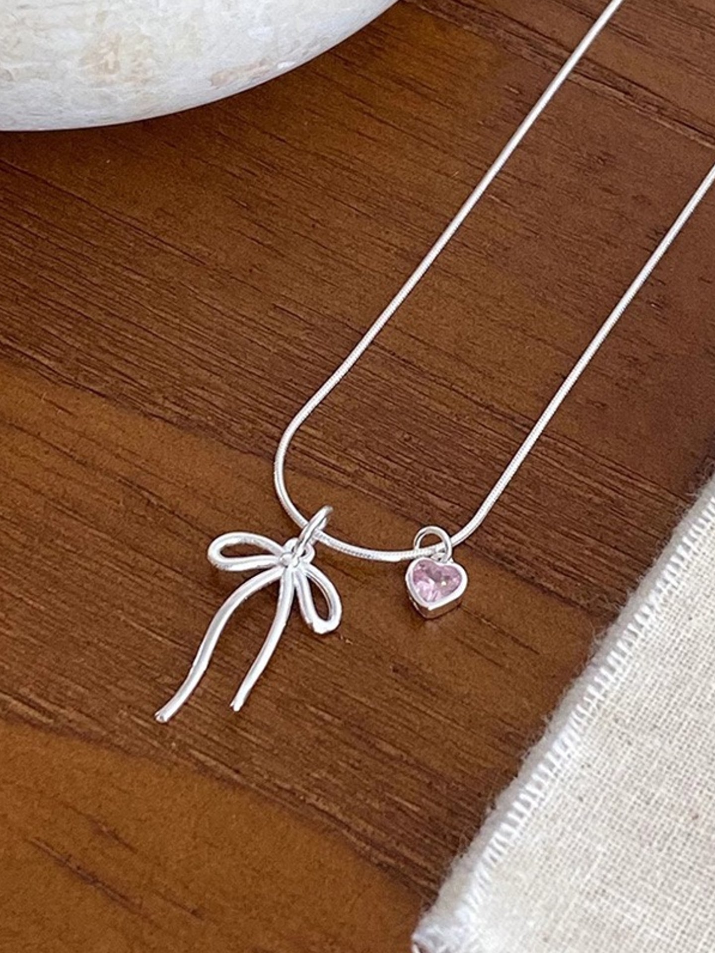 PINK LOVE KNOT