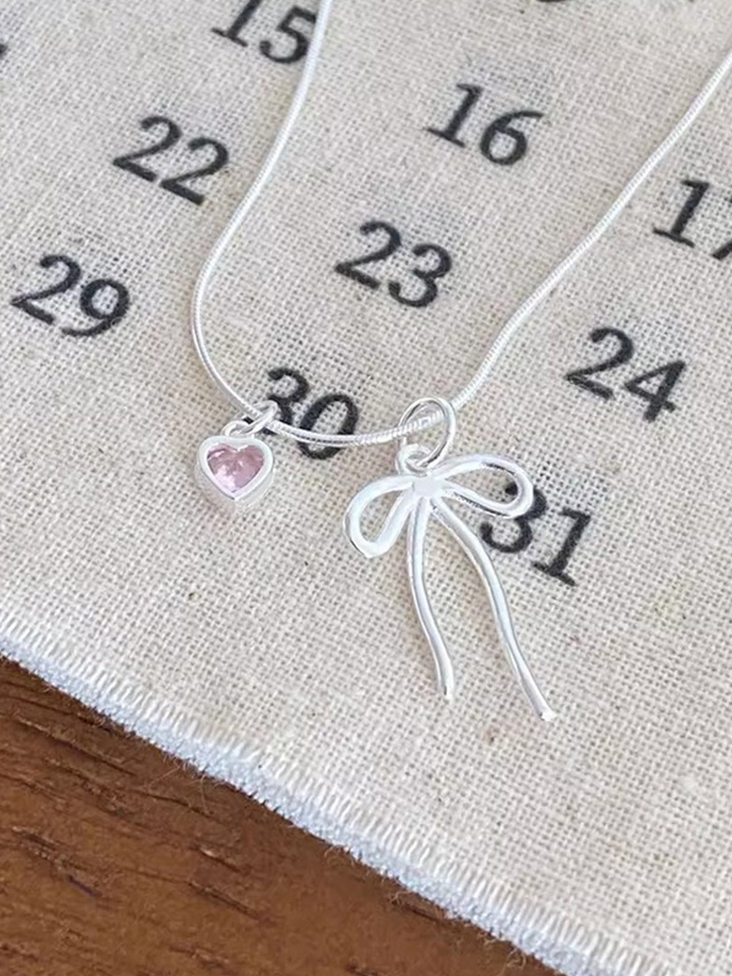 PINK LOVE KNOT