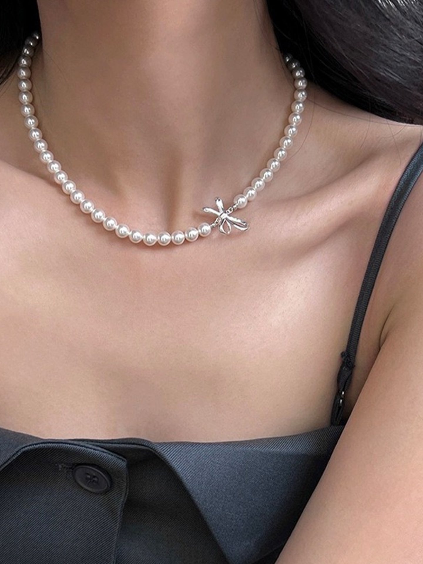BOW PEARL NECKLACE