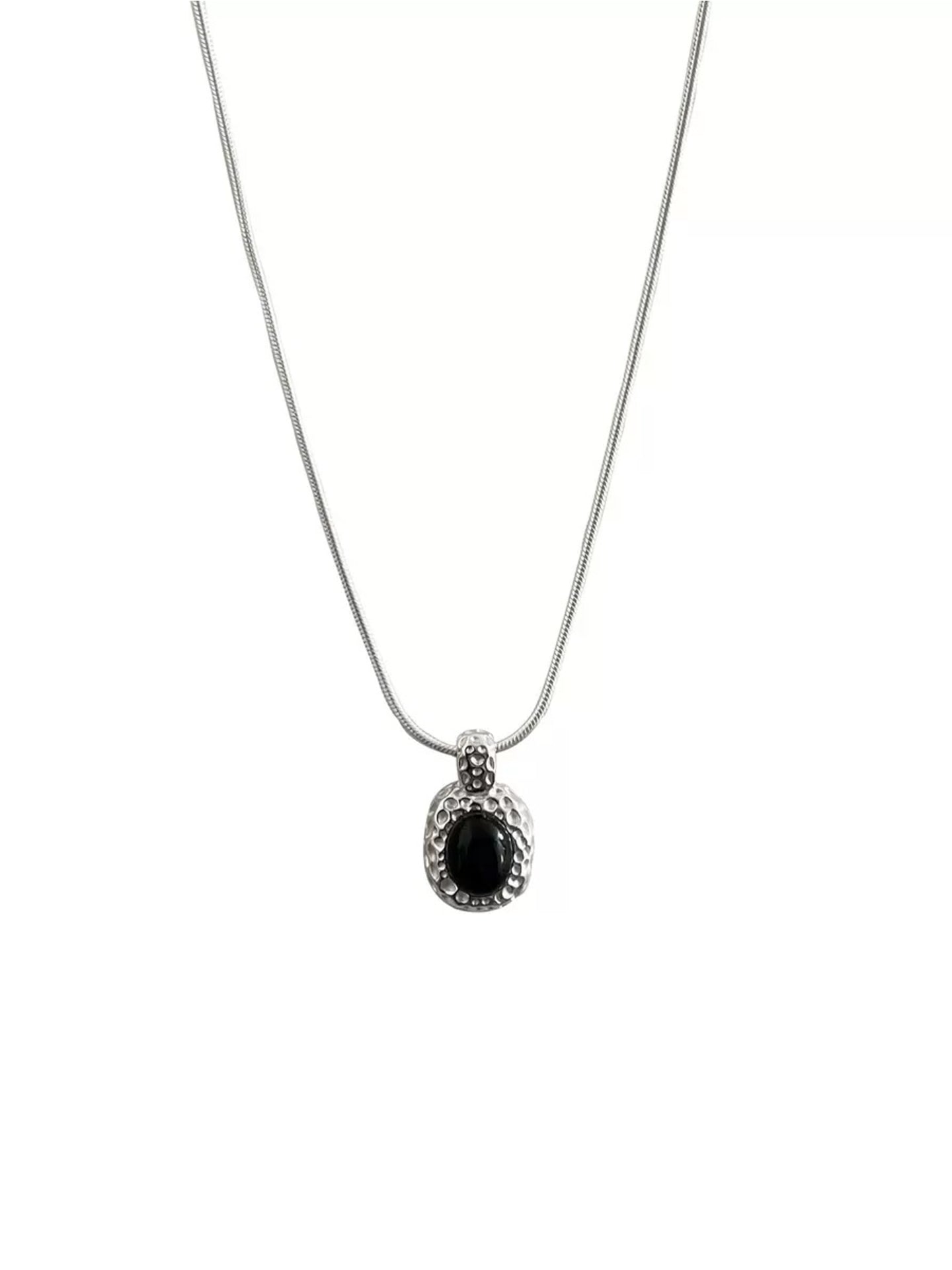 LUXURY BLACK ONYX NECKLACE
