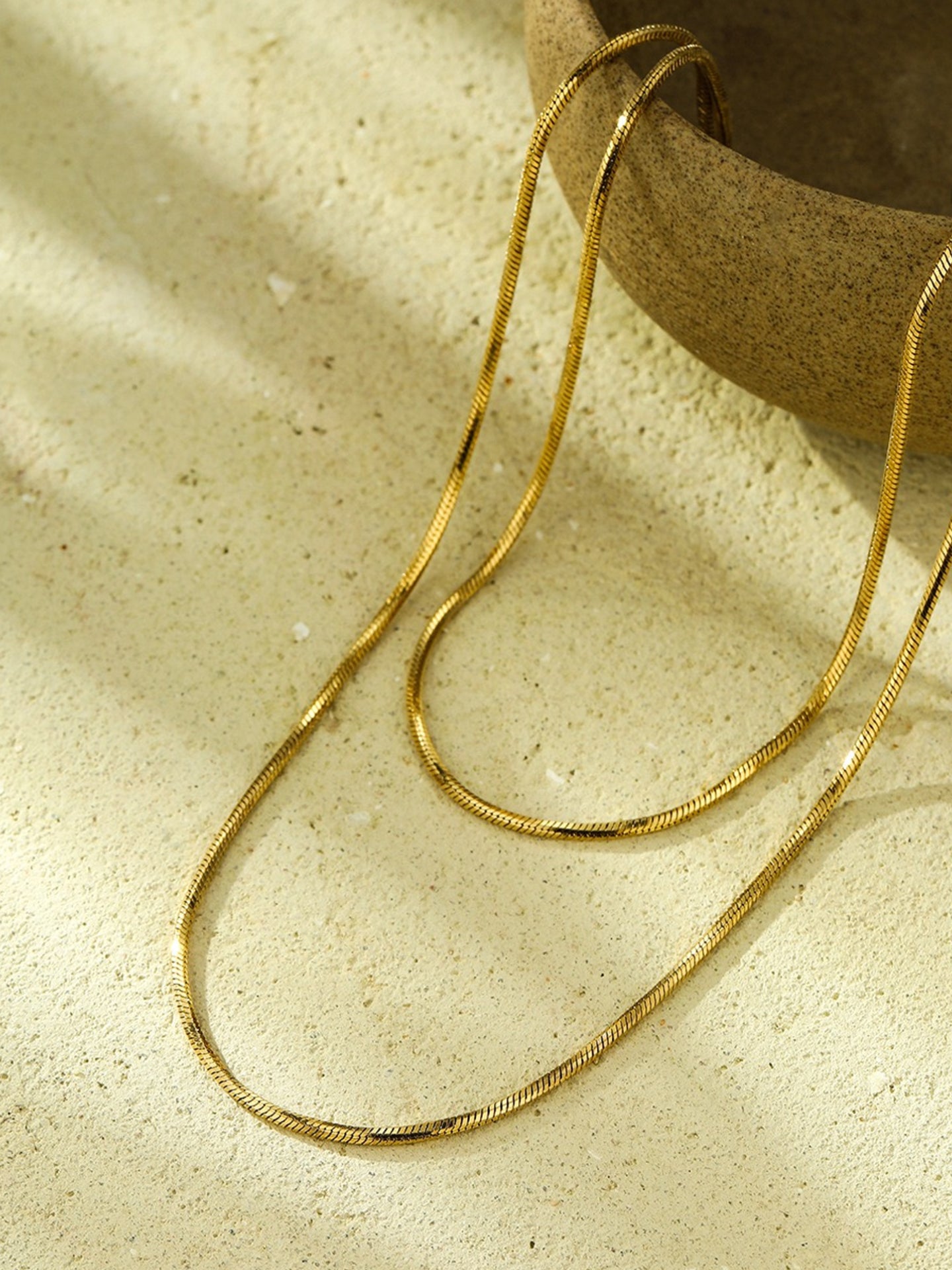 FLOWING GOLD
