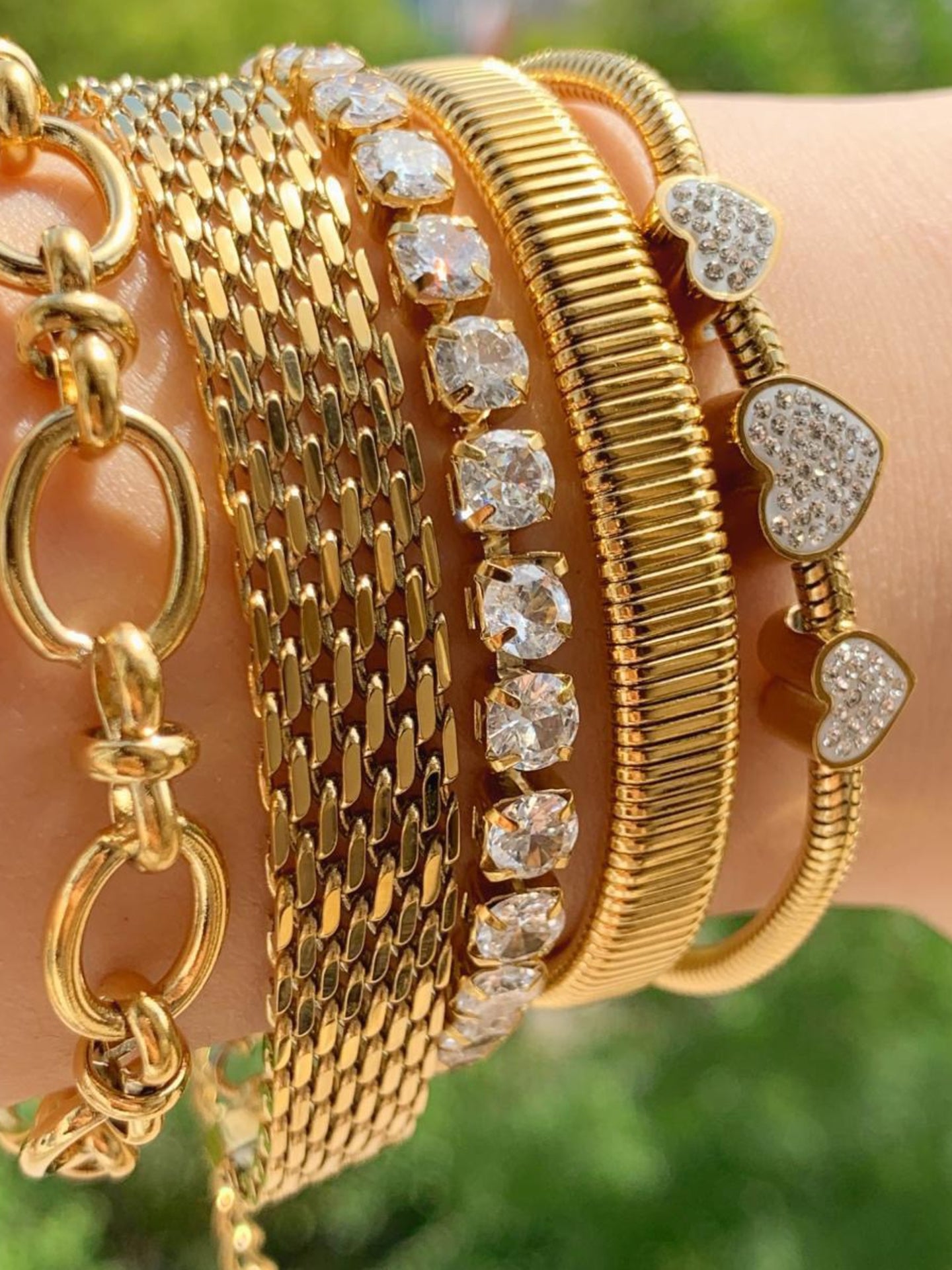 MESH BAND & HEART BRACELET SET