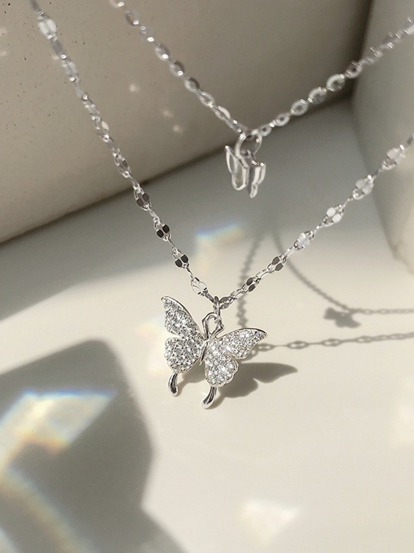 DOUBLE BUTTERFLY NECKLACE