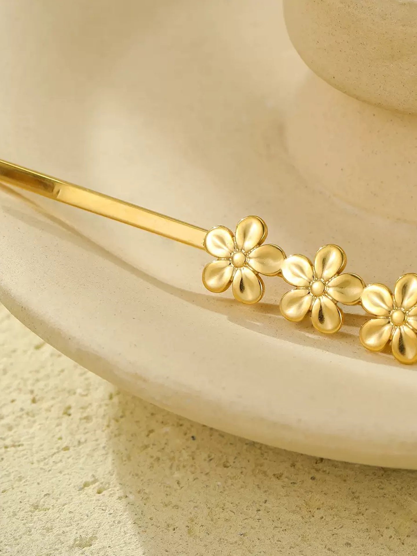 FLOWER PEARL HAIR CLIP