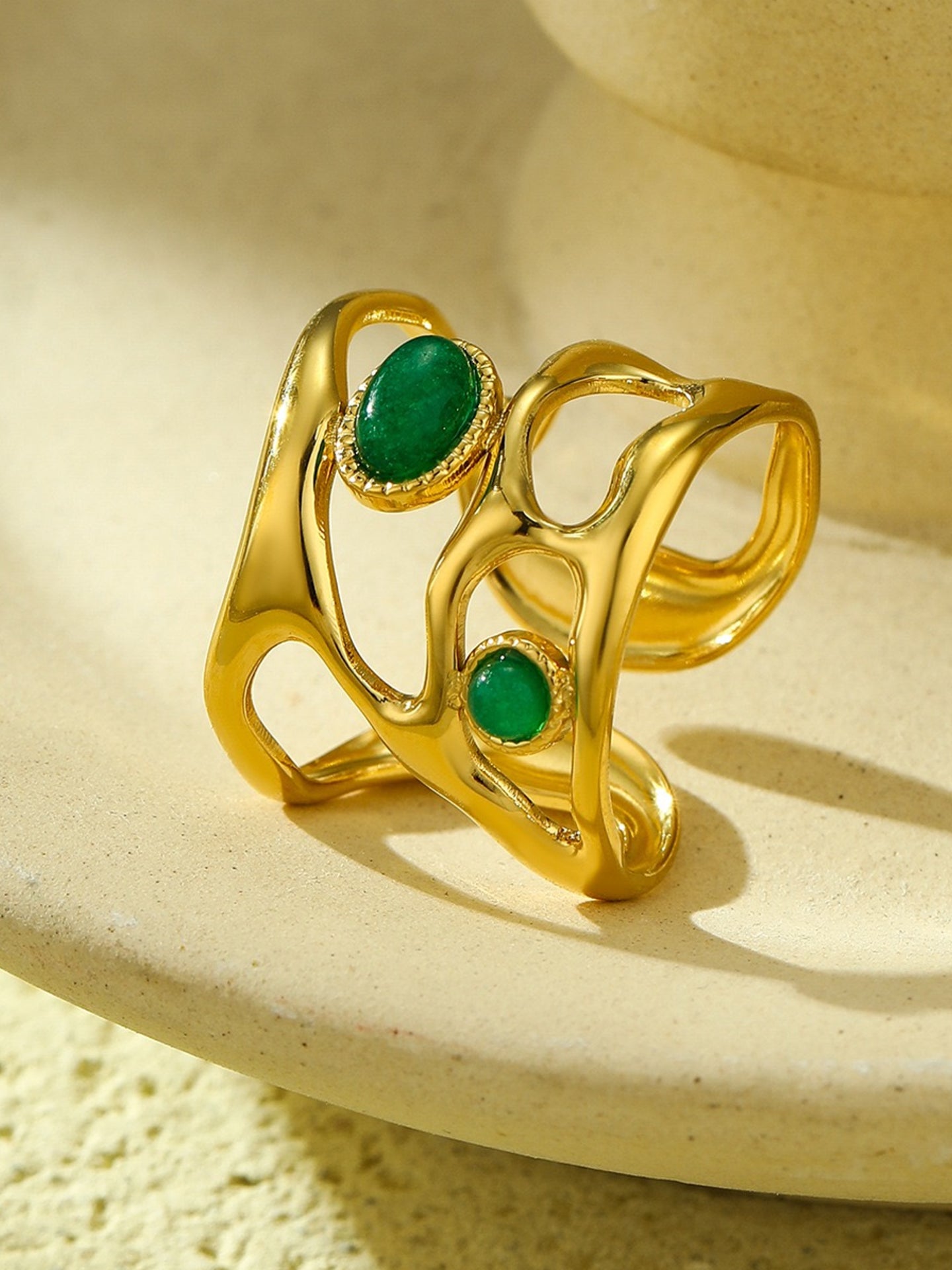 MORANDI HOLLOW-OUT RINGS