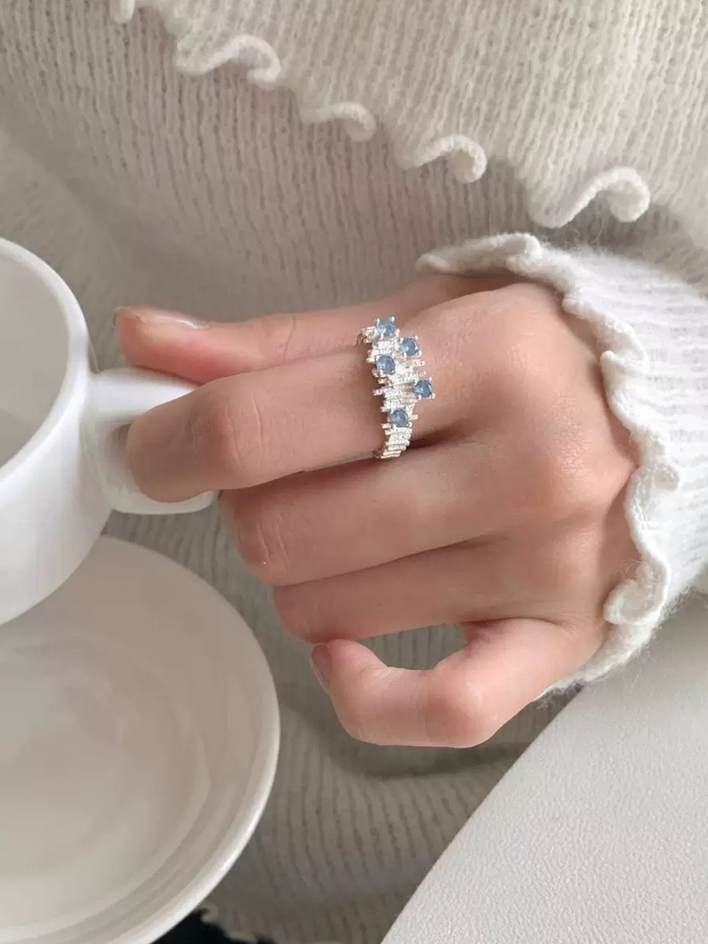 CRINKLE ZIRCONIA RING