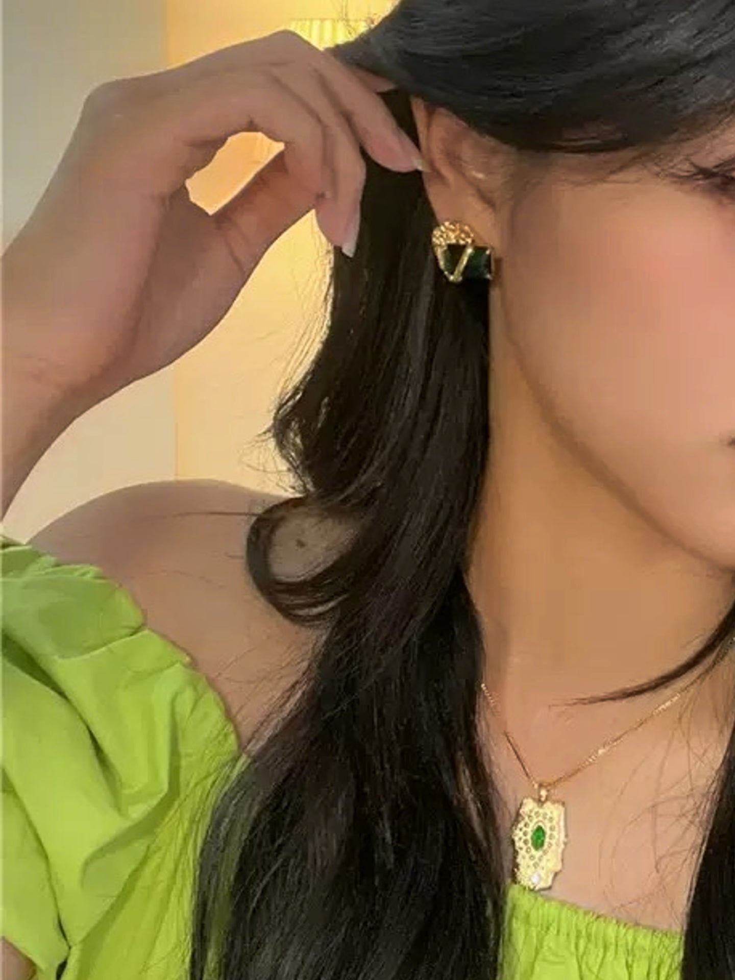 VINTAGE HEART EARRINGS