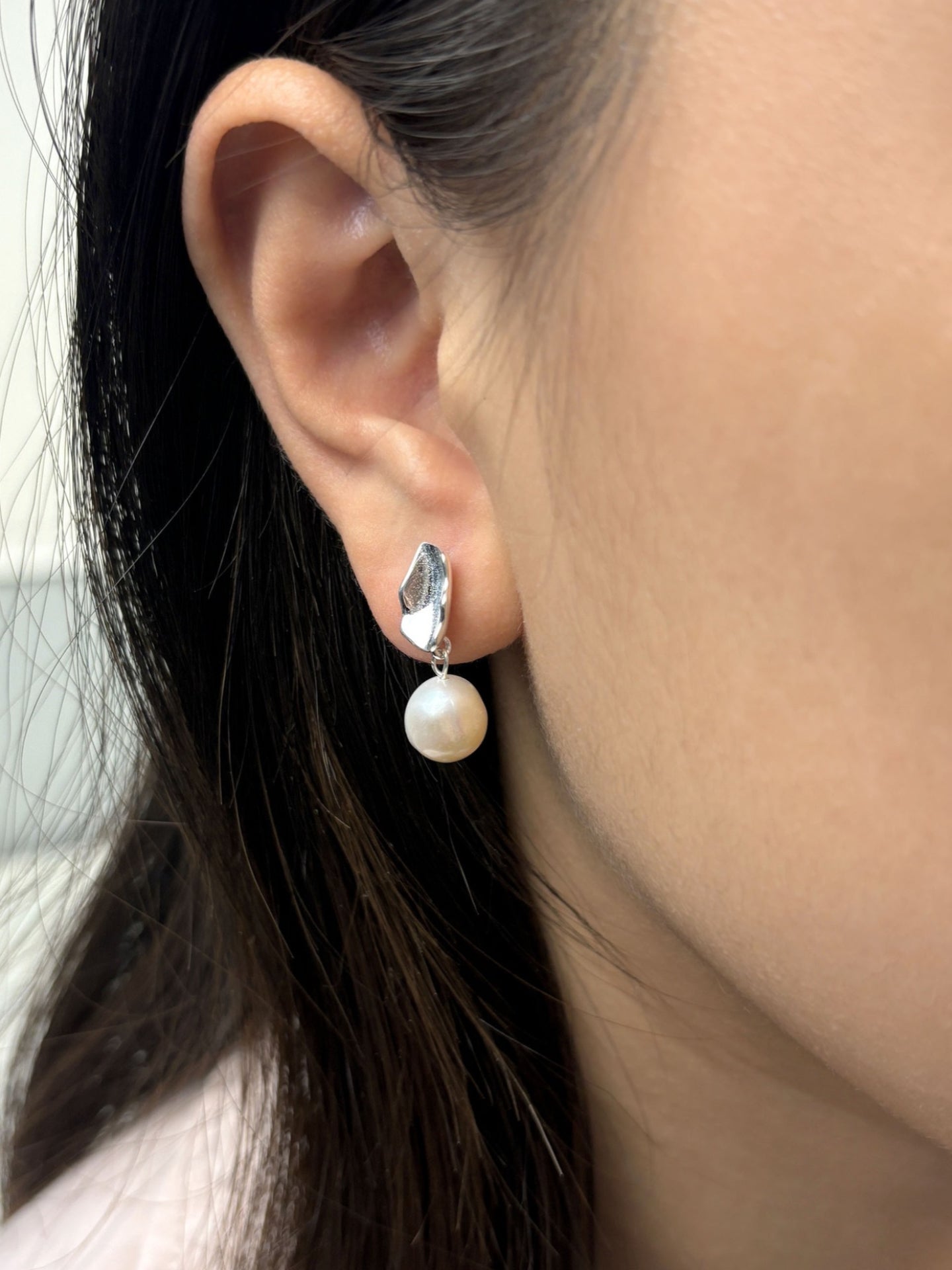 BAROQUE PEARL EARRINGS