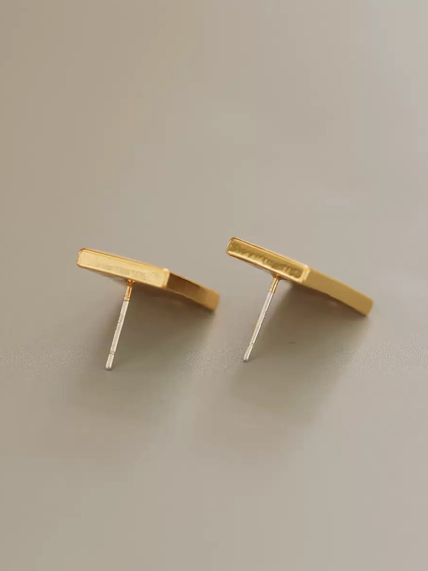 MOTHER-OF-PEARL EARRINGS