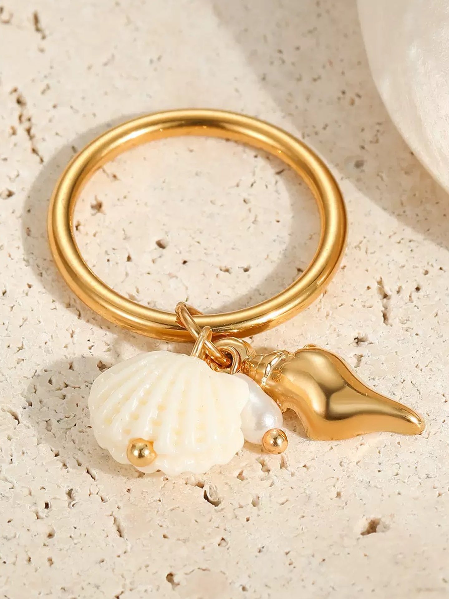 SHELL RING