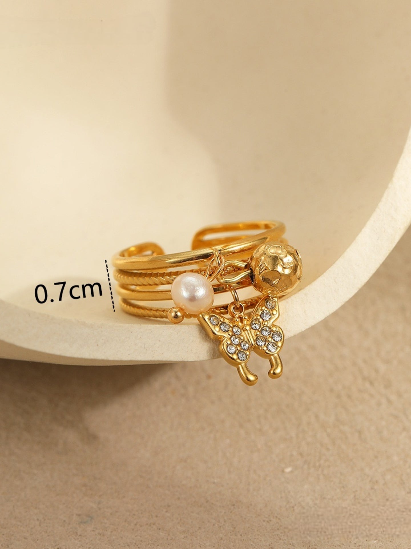 VINTAGE ZIRCON RING