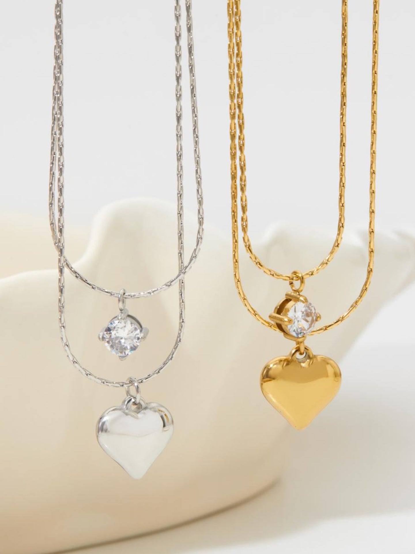 DOUBLE HEART NECKLACE