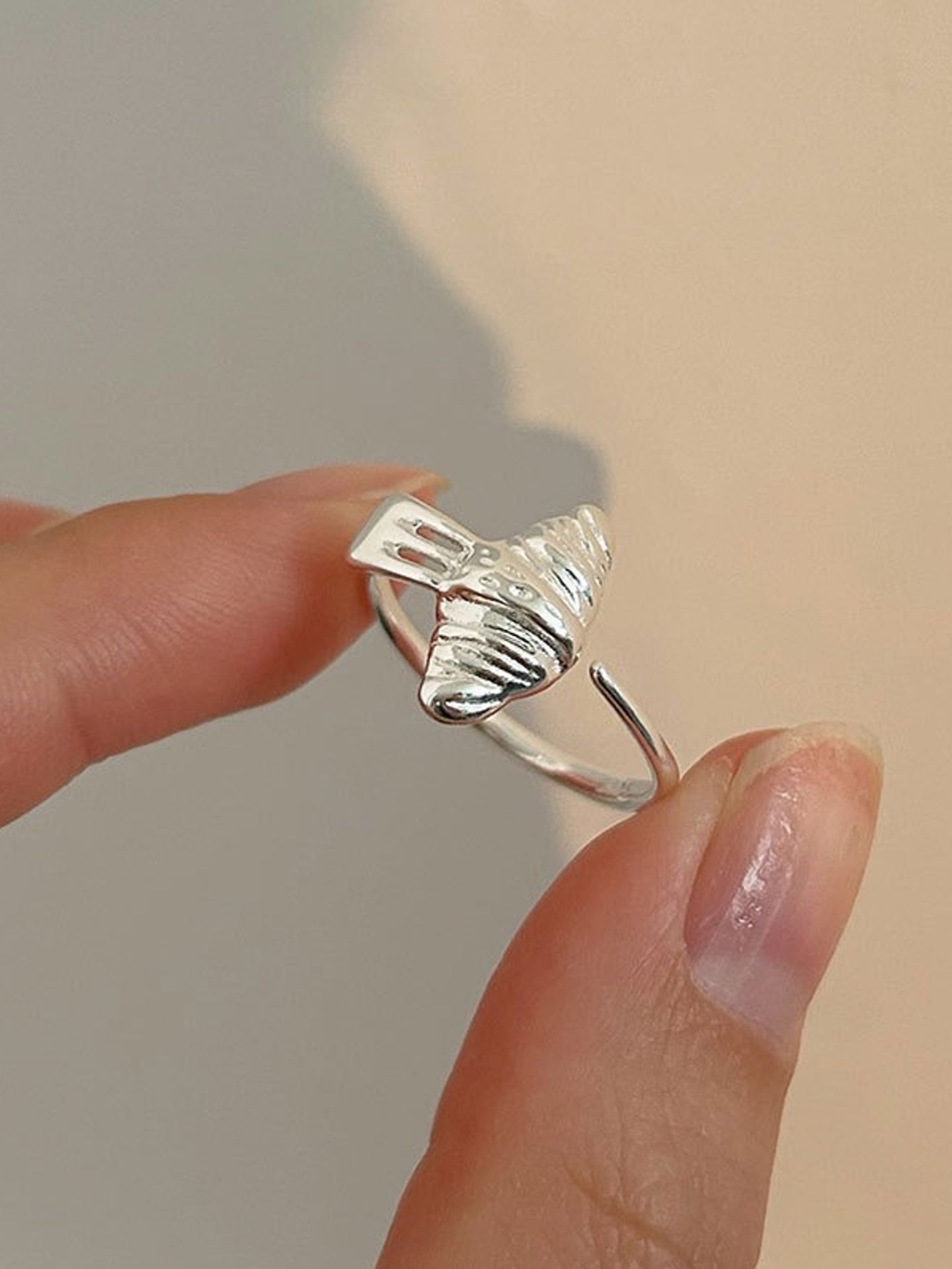 CROISSANT-INSPIRED RING