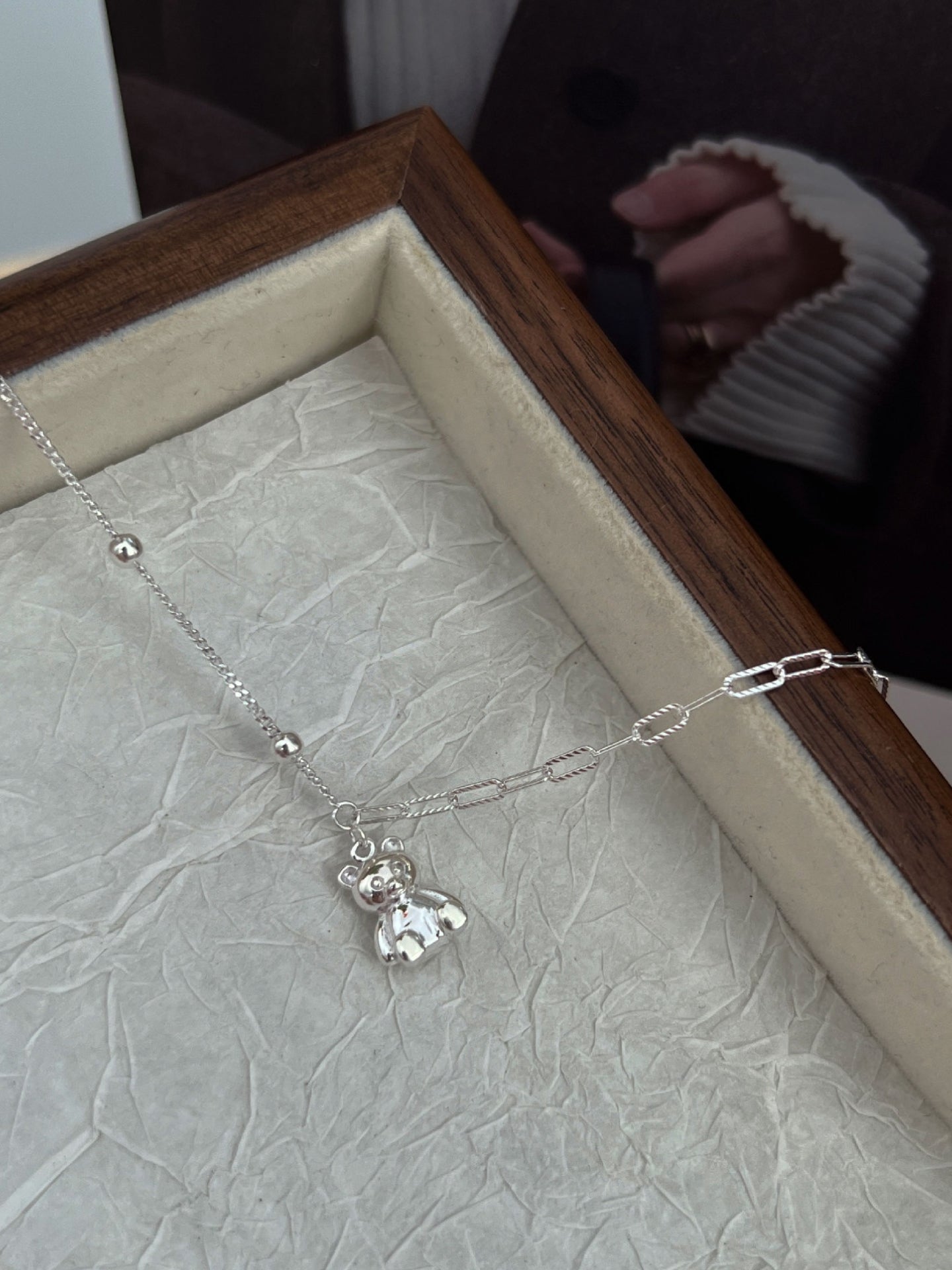 BEAR PENDANT NECKLACE