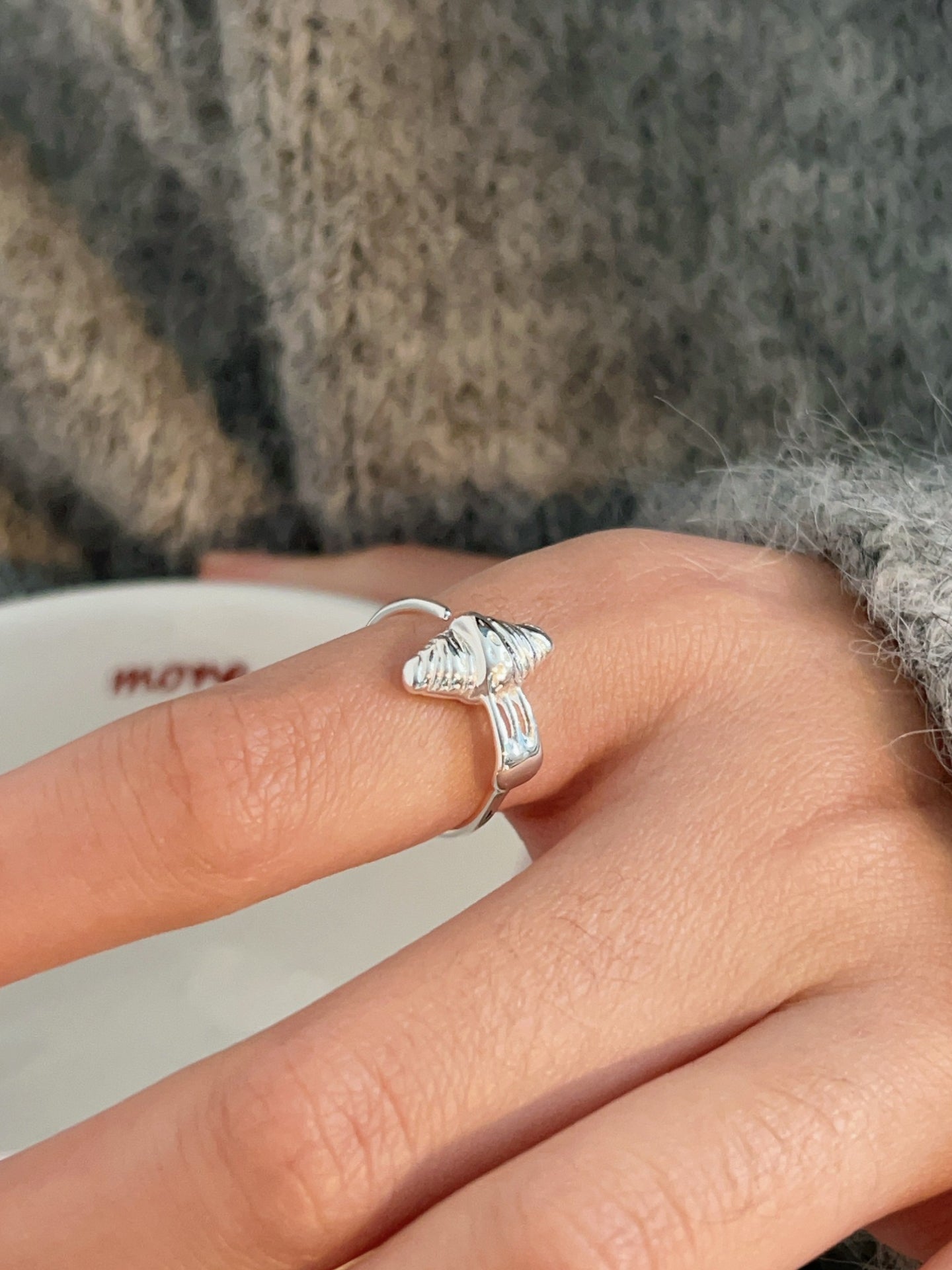 CROISSANT-INSPIRED RING