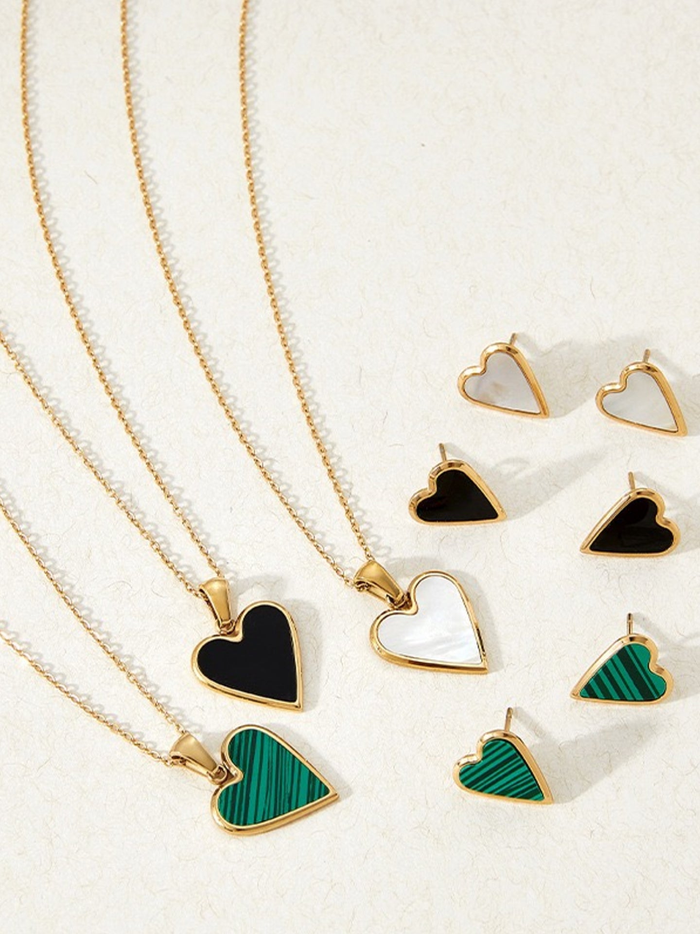 HEART EARRINGS