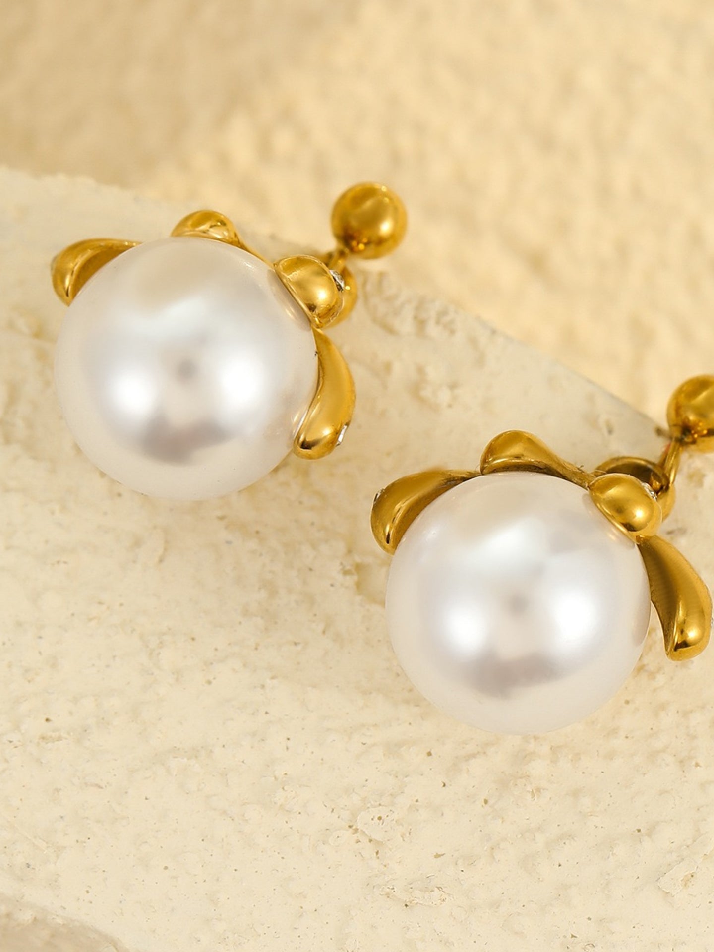 FLORAL PEARL EARRINGS