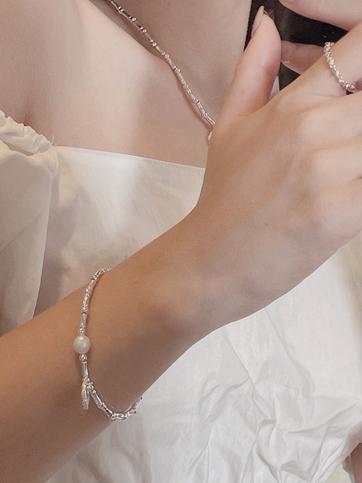 KNOTTED LOVE CIRCLE