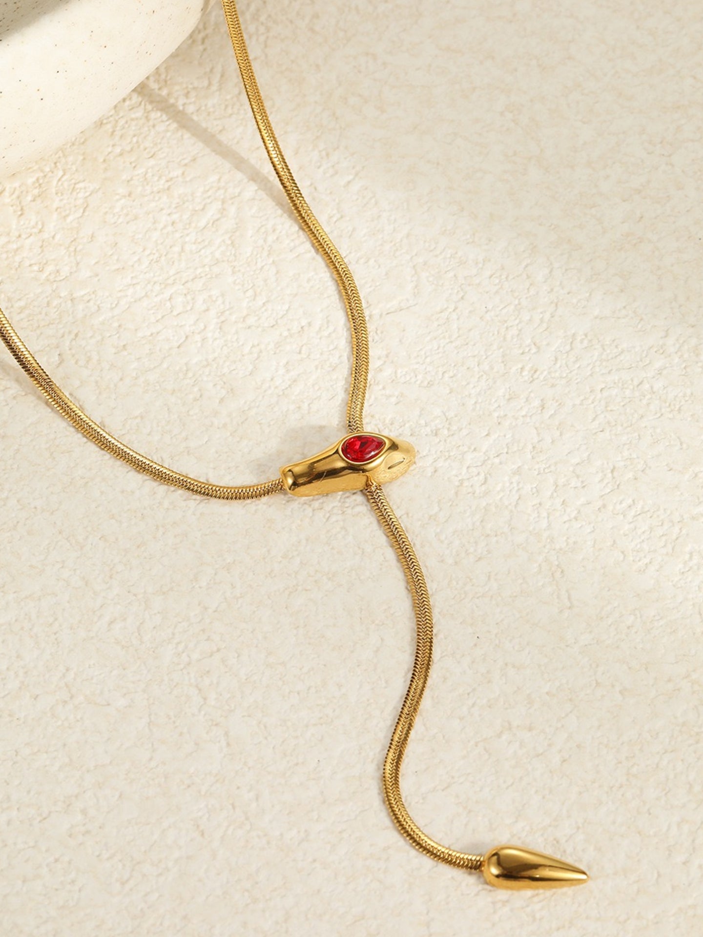 SERPENT’S GAZE CHAIN