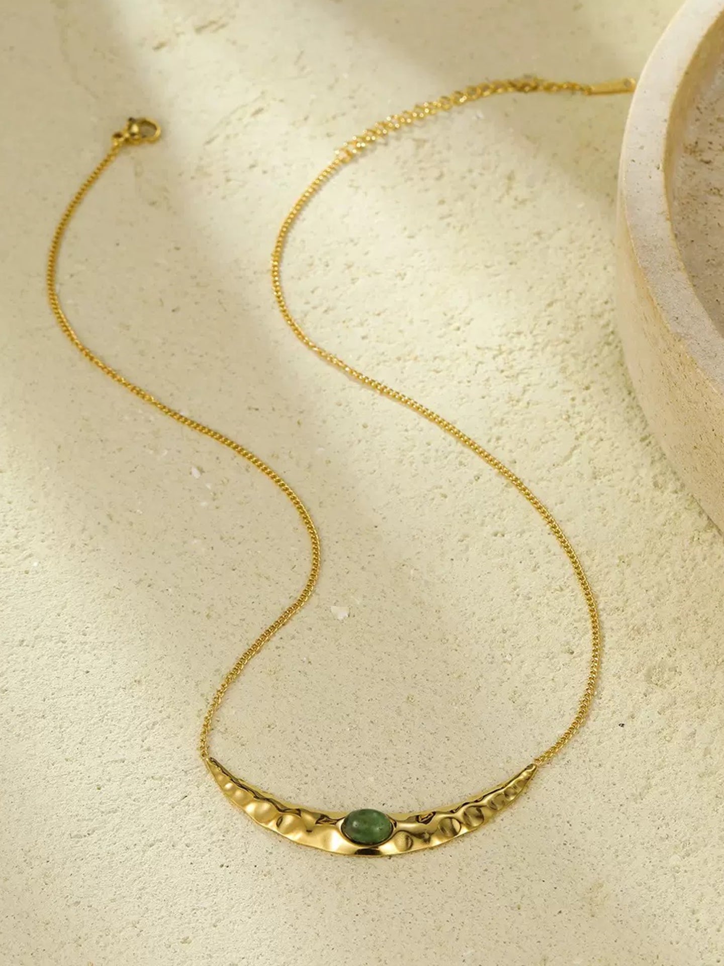VINTAGE CRESCENT NECKLACE