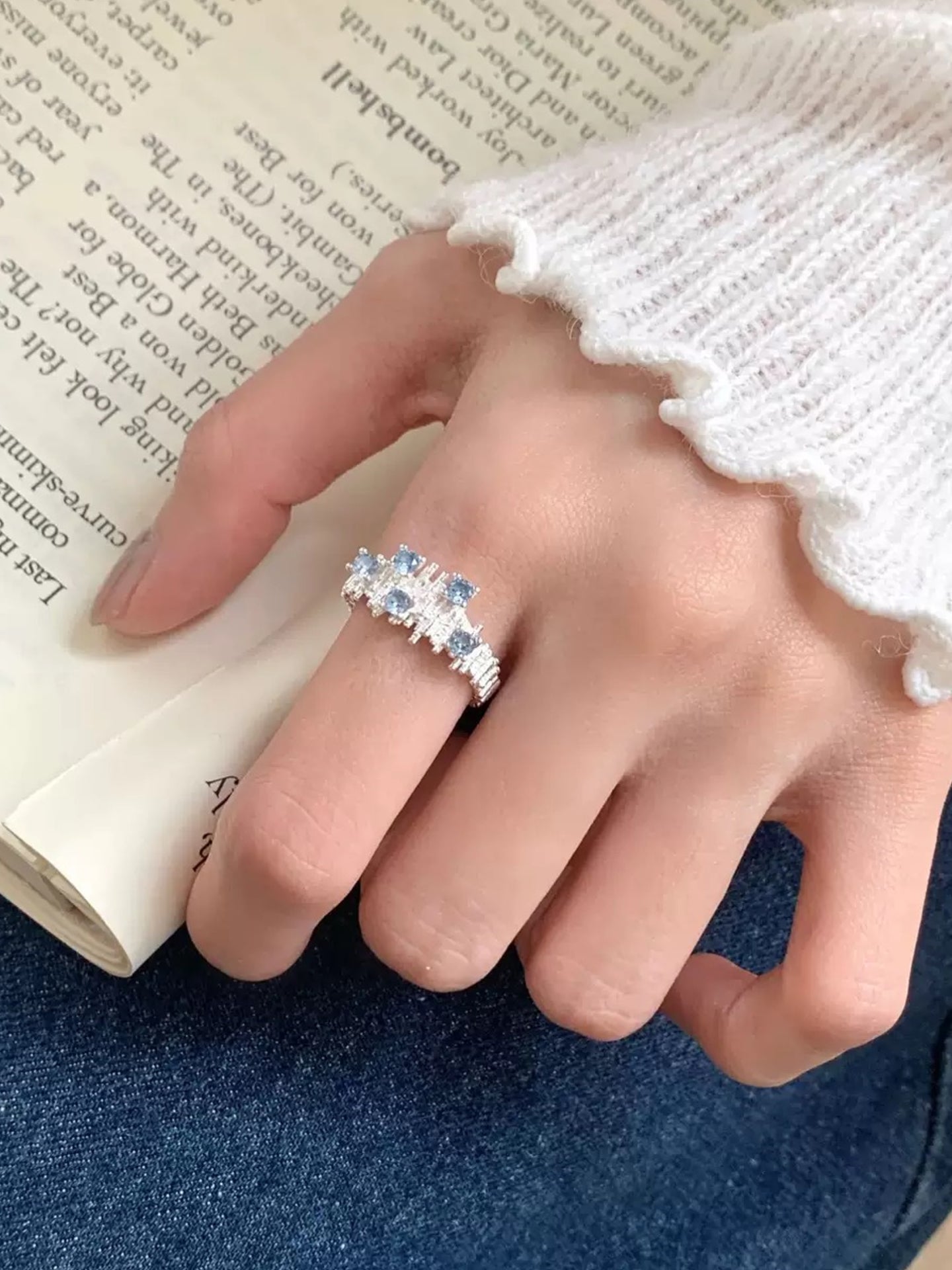 CRINKLE ZIRCONIA RING