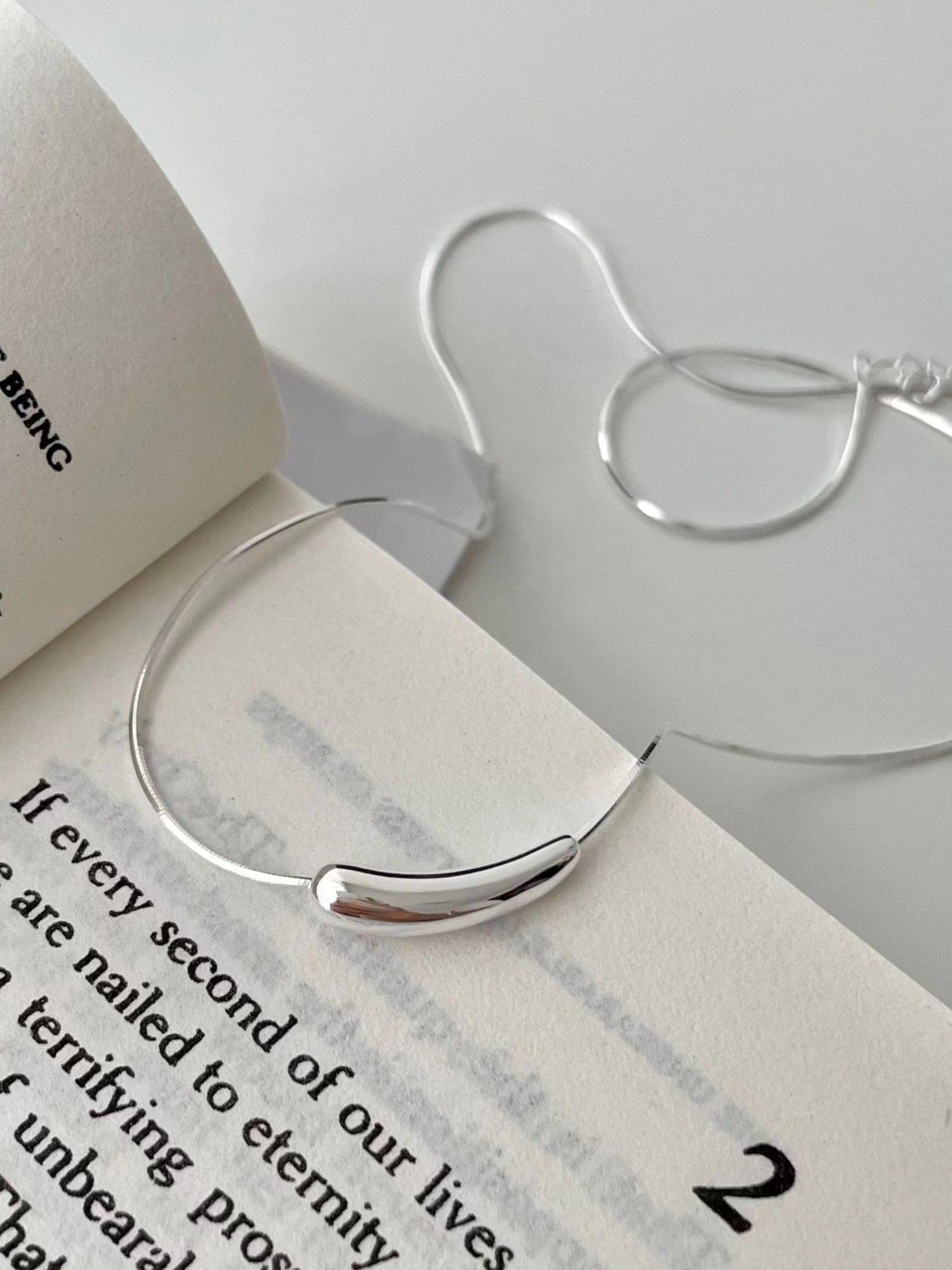 LITTLE EGGPLANT NECKLACE