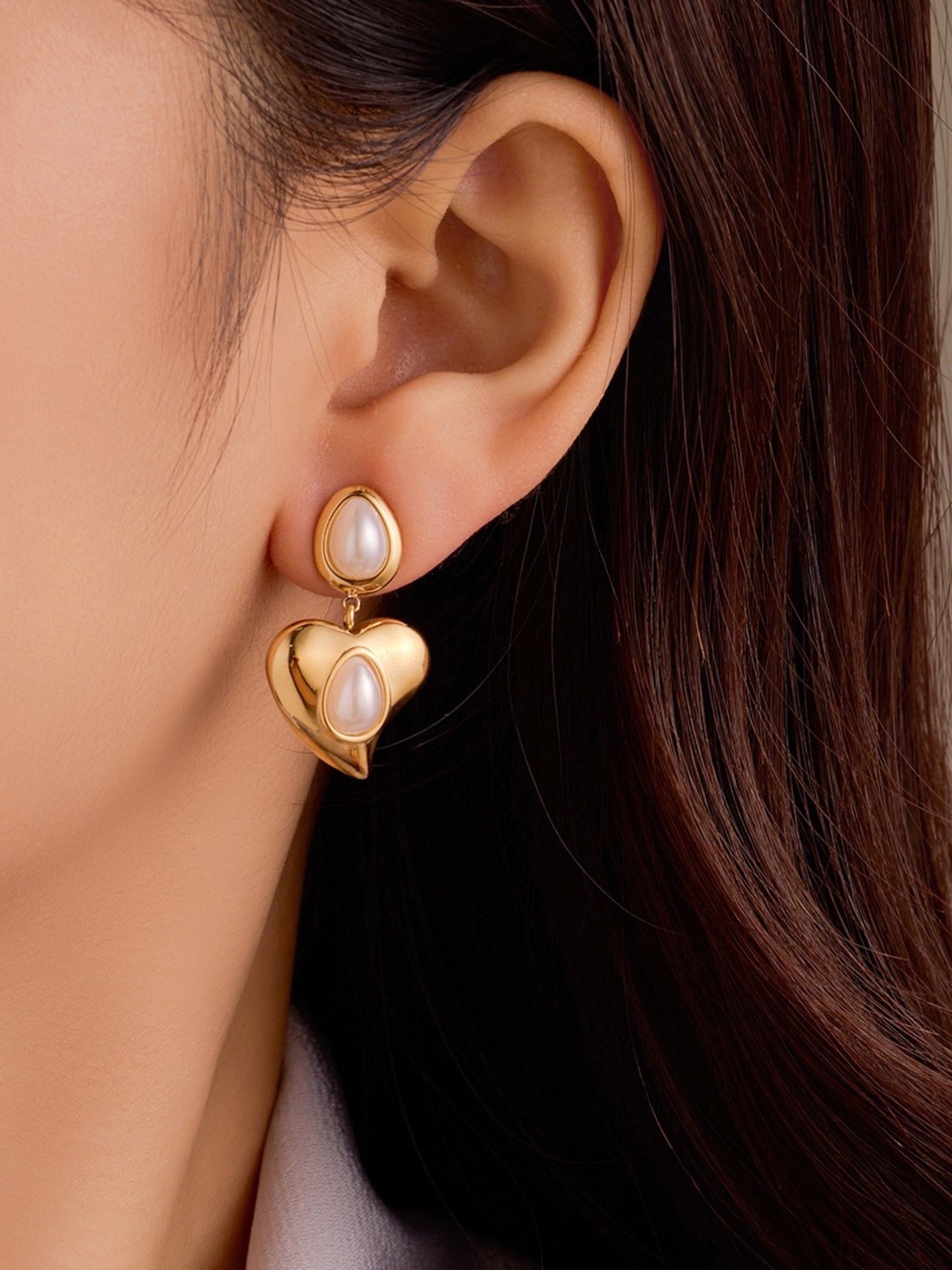 HEART PEARL EARRINGS