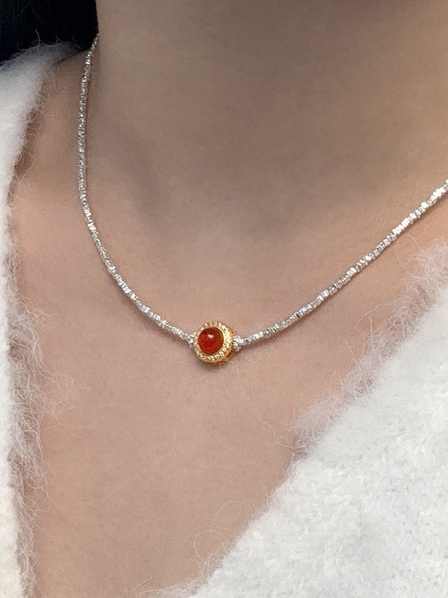 RED AGATE NECKLACE