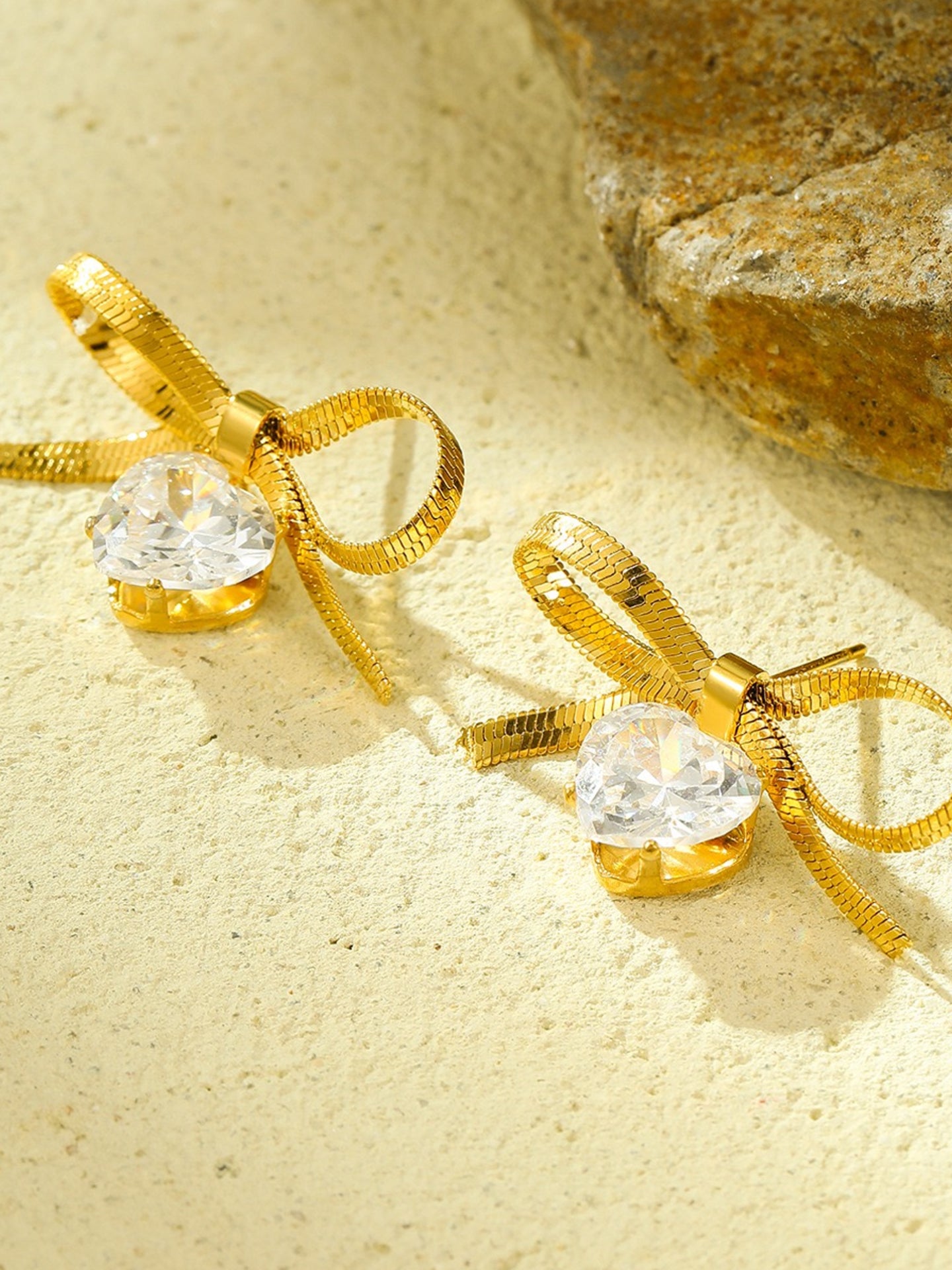 ZIRCON BOW EARRINGS