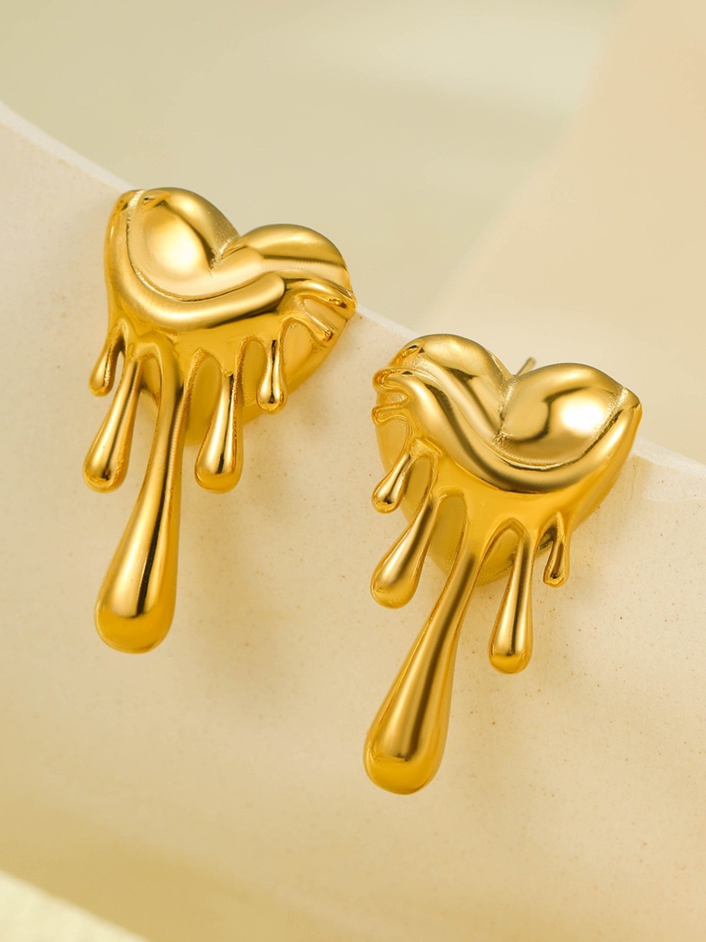 MELTING HEART EARRINGS