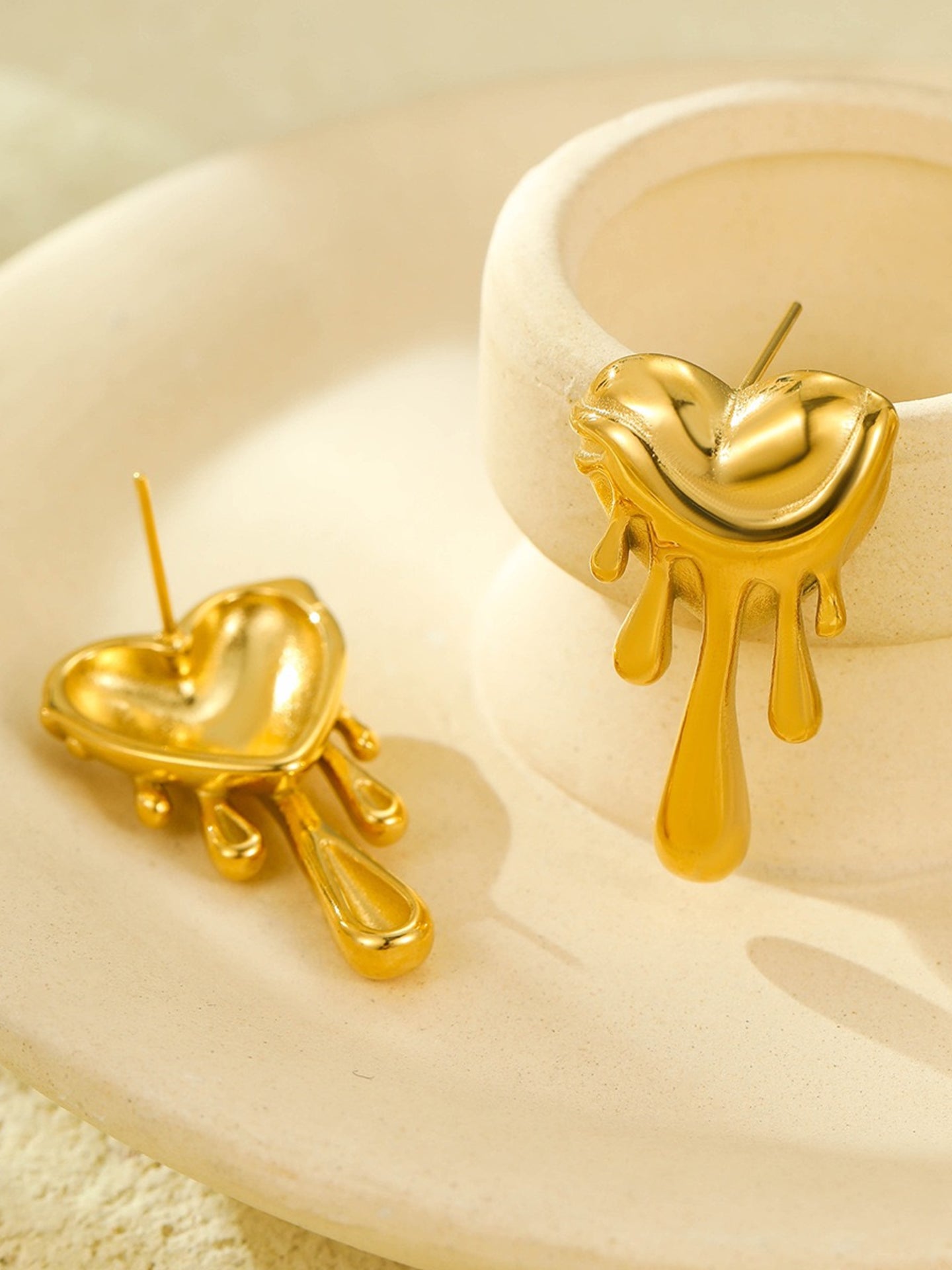 MELTING HEART EARRINGS
