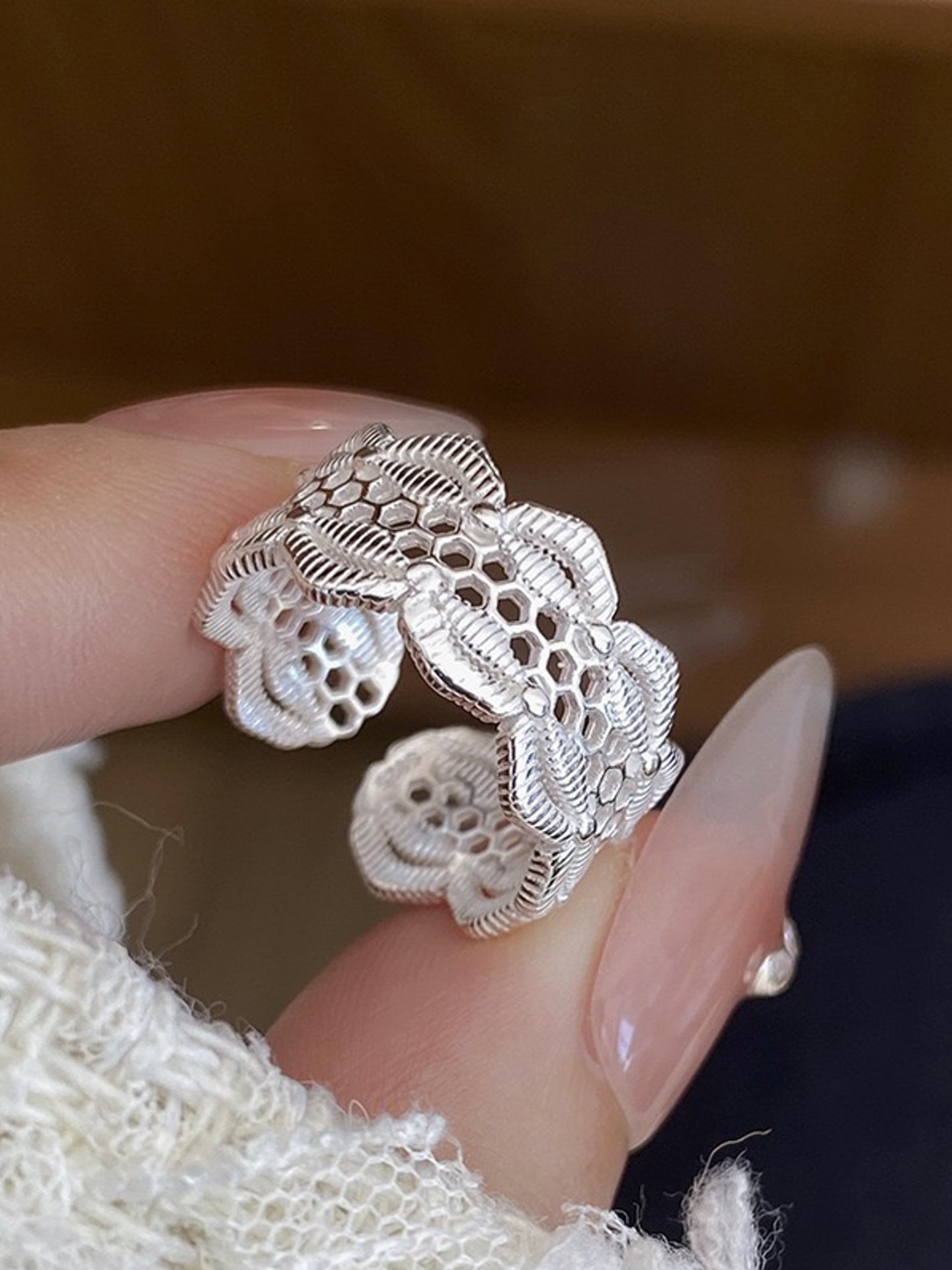 LACE EDGE RING