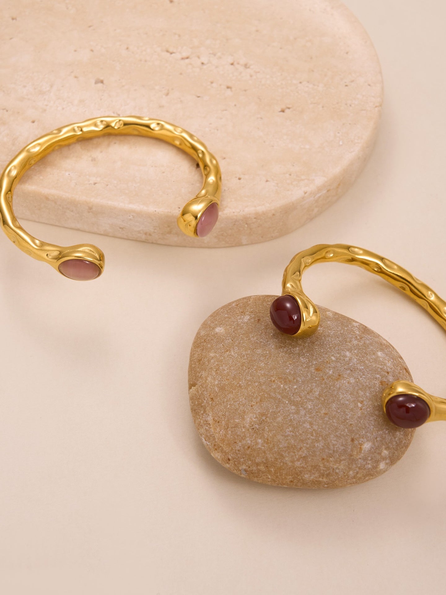 ZIRCON OPEN-END BRACELET