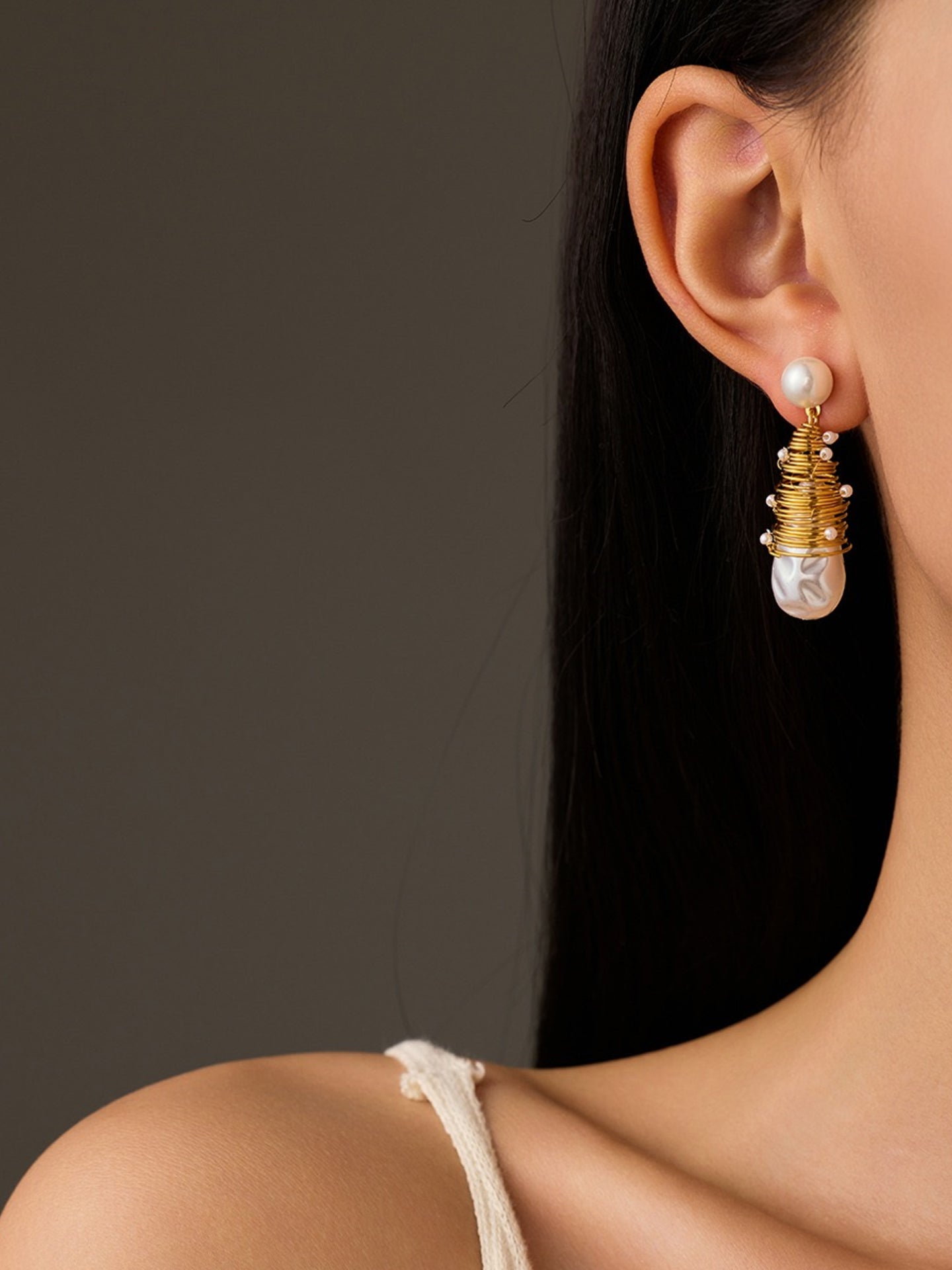 GLACIER TEAR EARRINGS