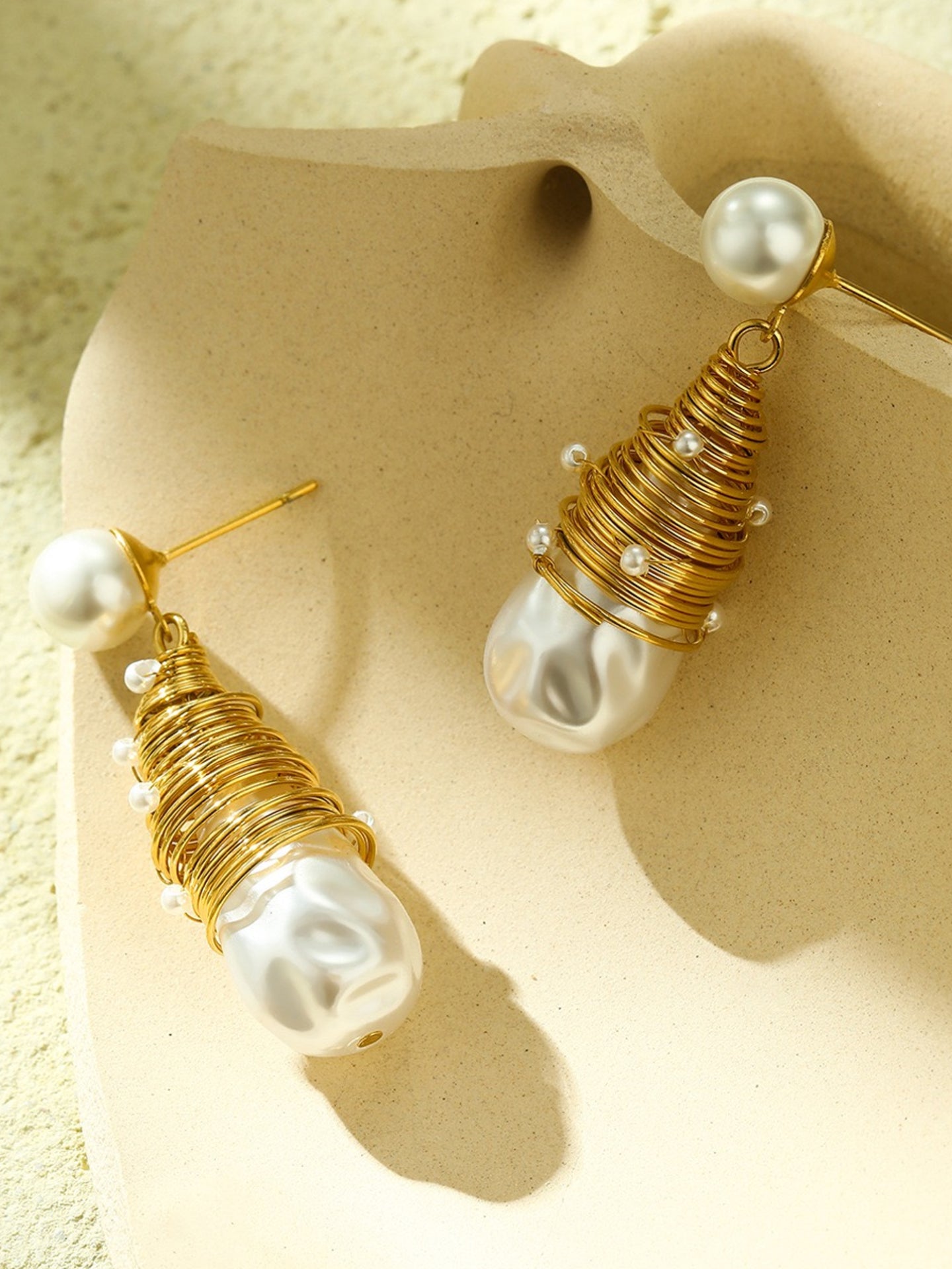 GLACIER TEAR EARRINGS