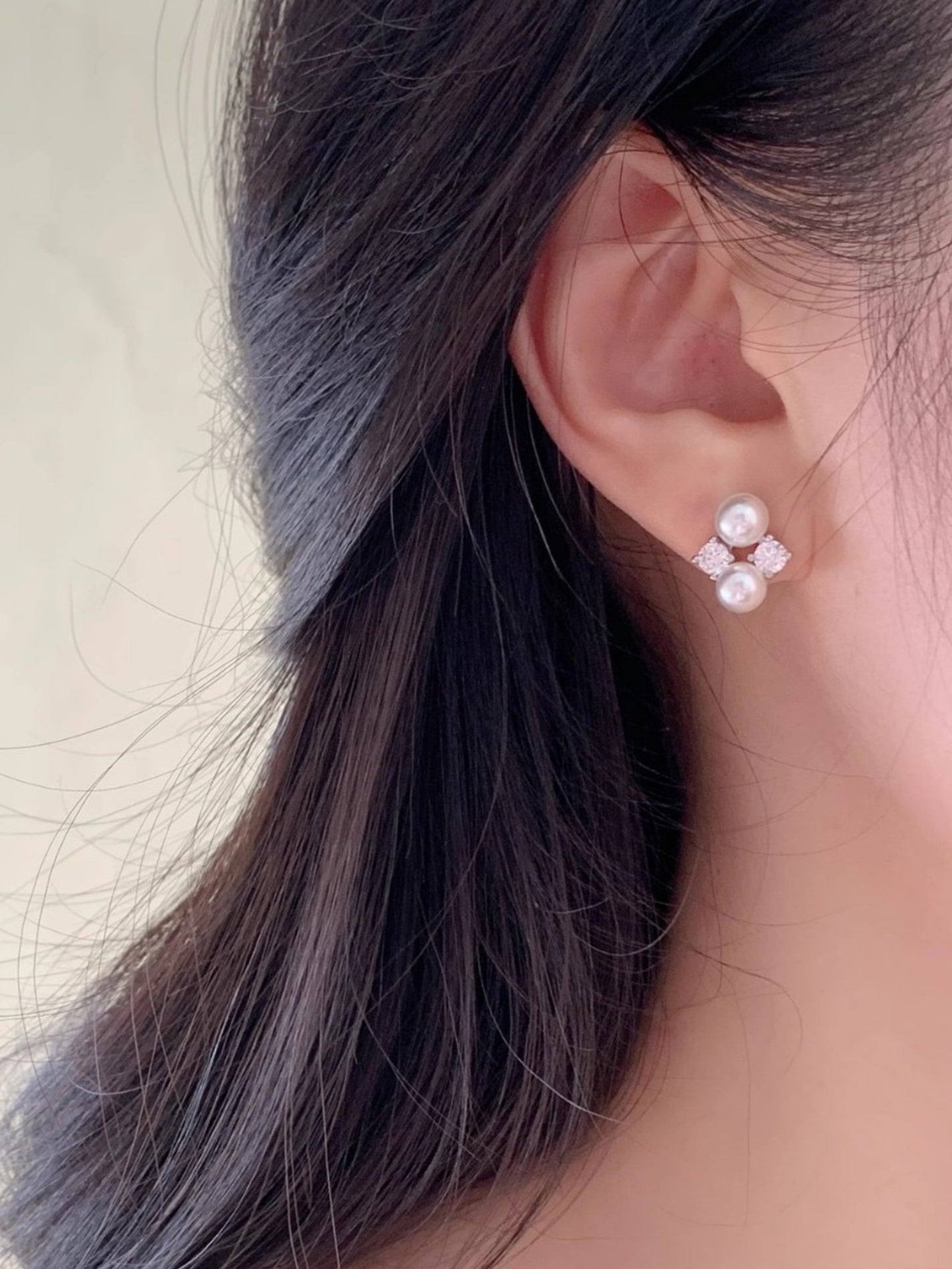 FINE PEARL EARRINGS